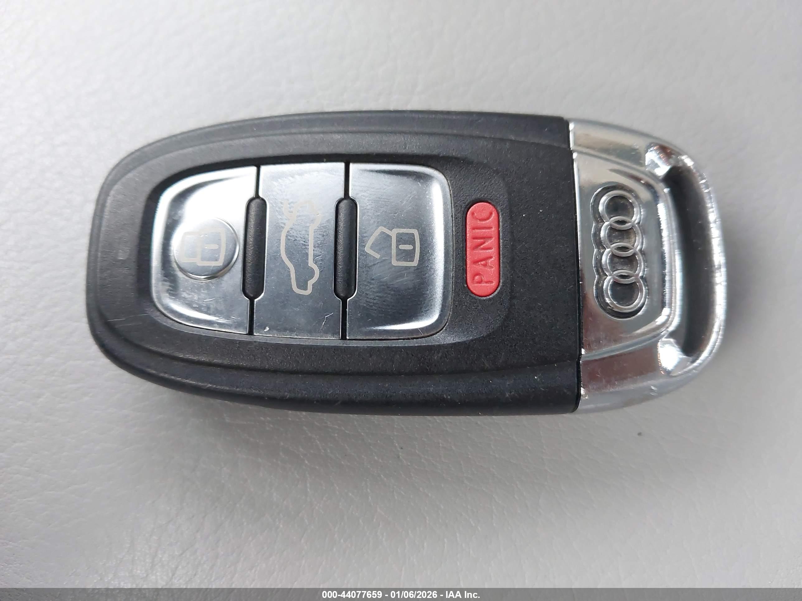 AUDI A4 image 11