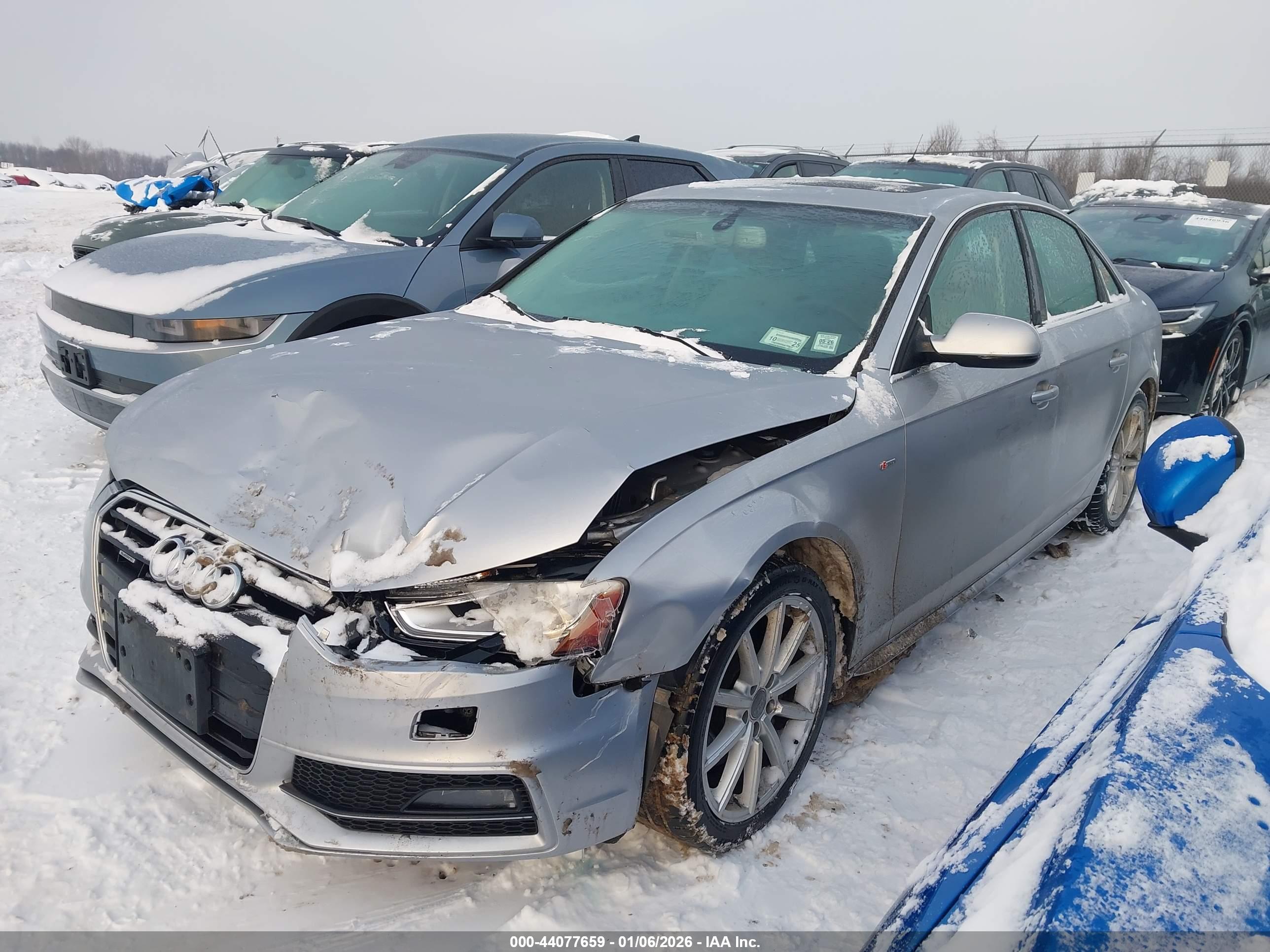 AUDI A4 image 2