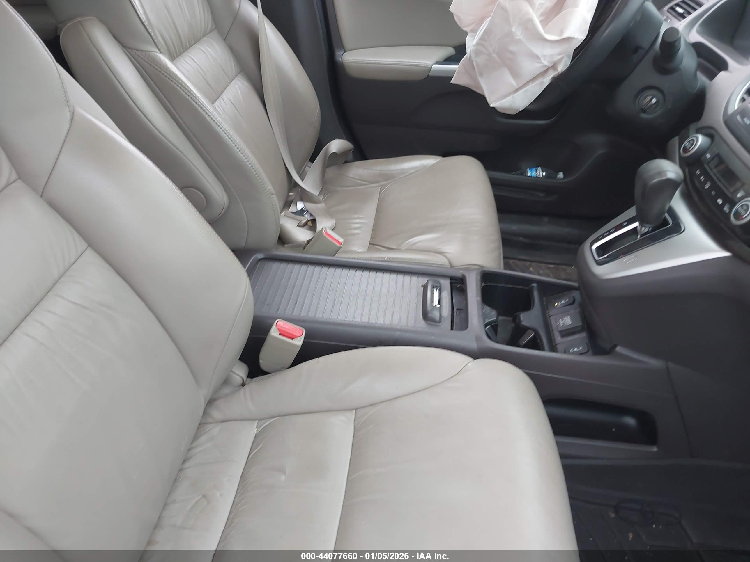 HONDA CR-V image 5