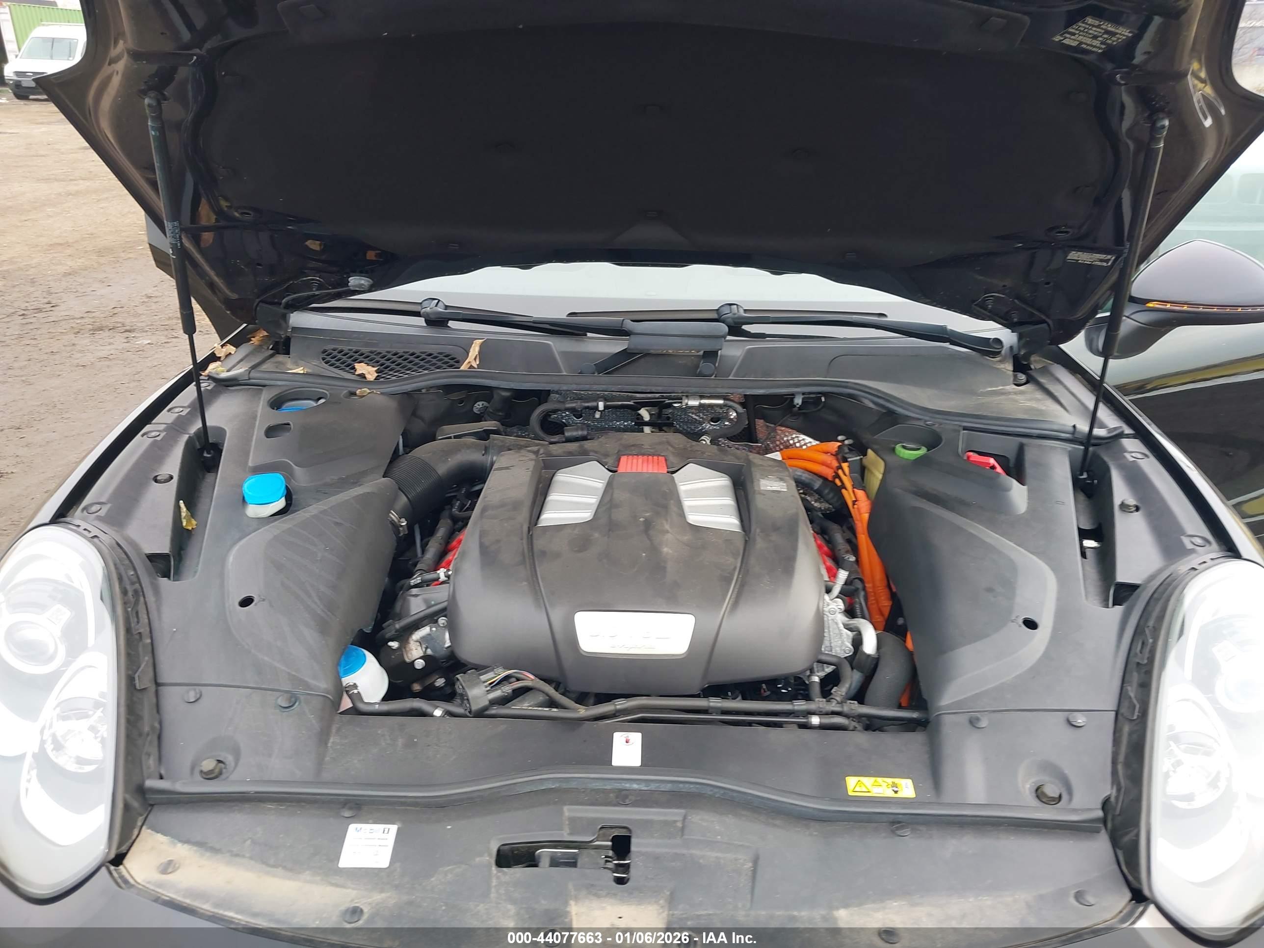 PORSCHE CAYENNE image 10