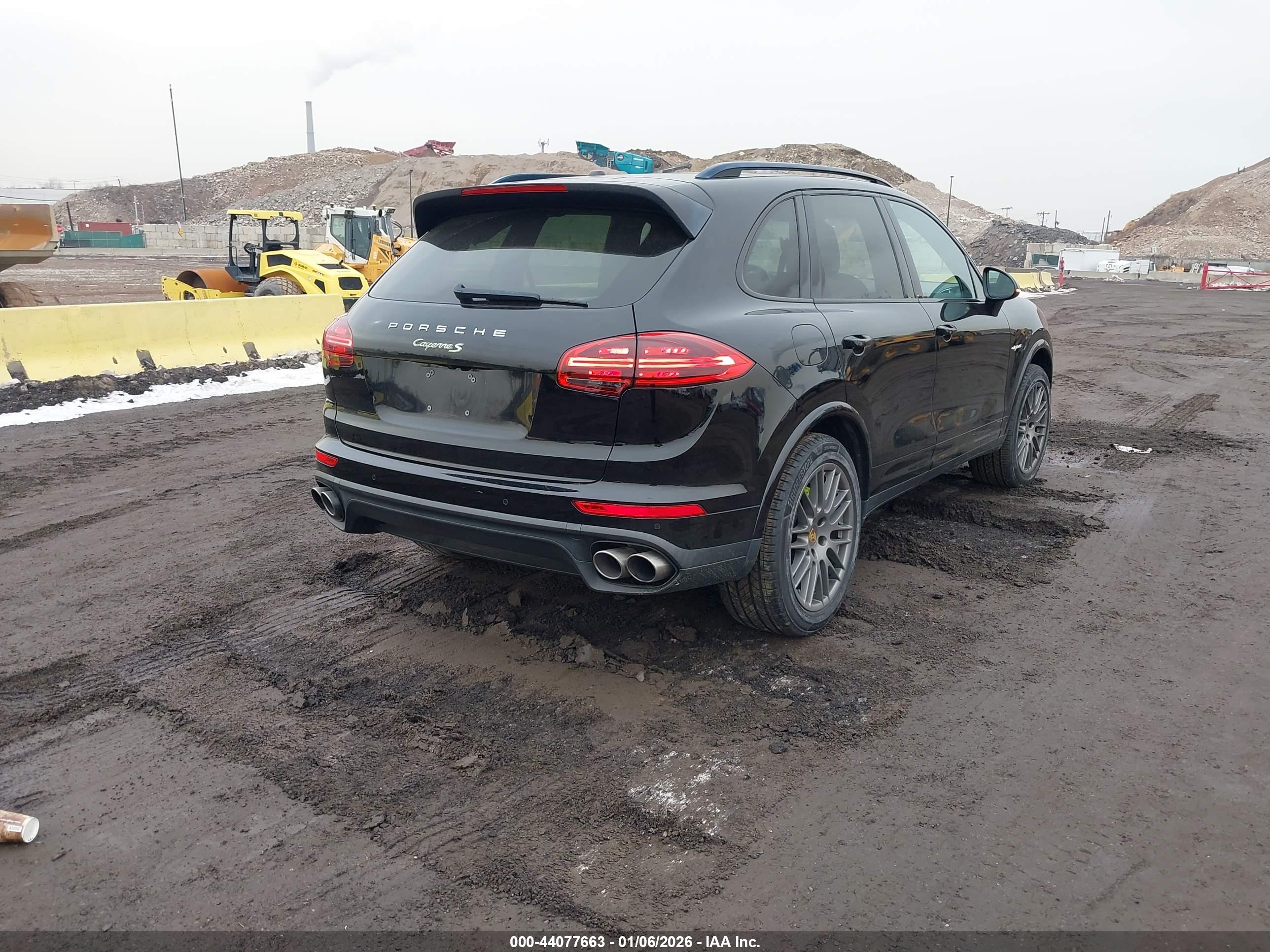 PORSCHE CAYENNE image 4