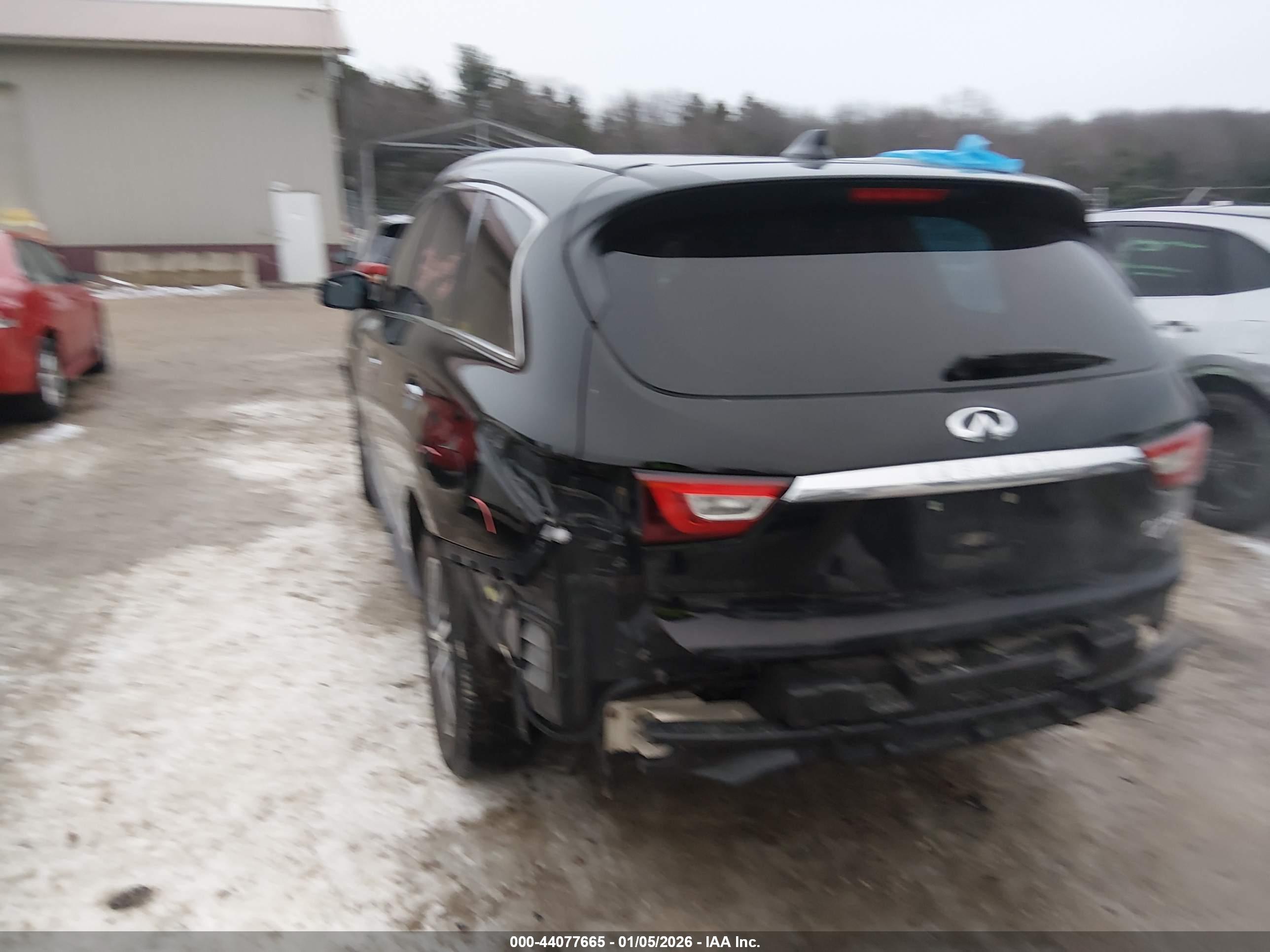 INFINITI QX60 image 3