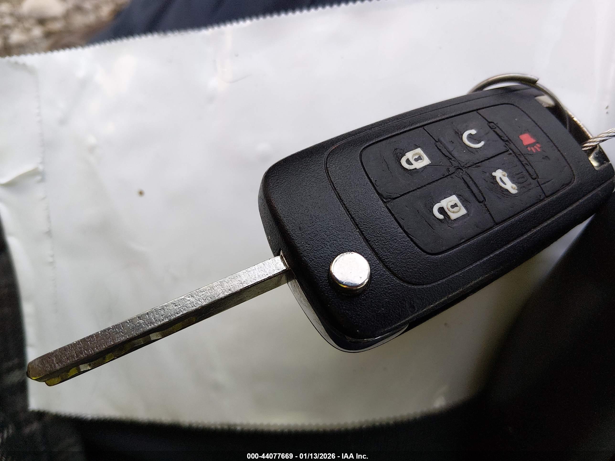 CHEVROLET EQUINOX image 11