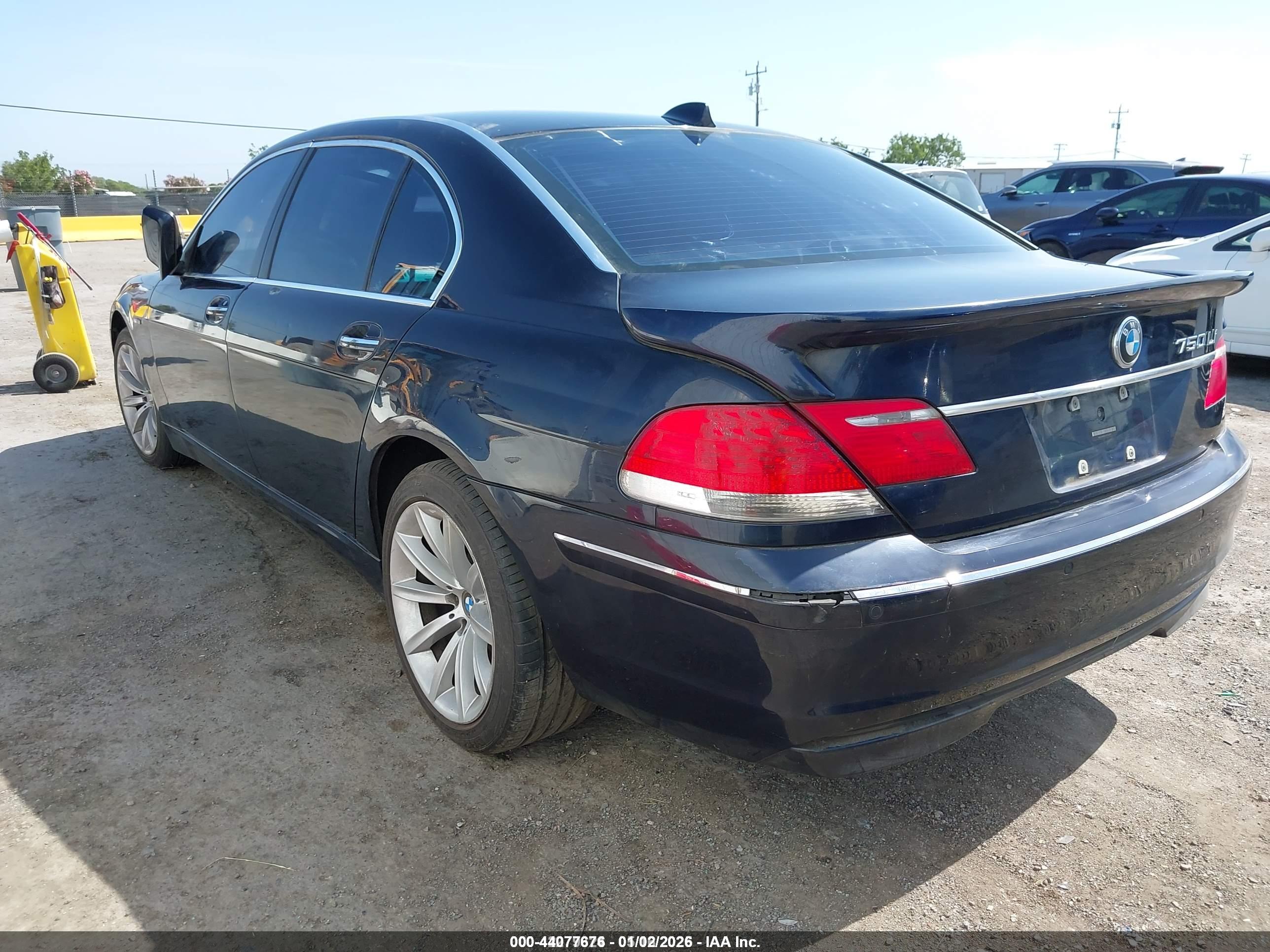 BMW 750LI image 3