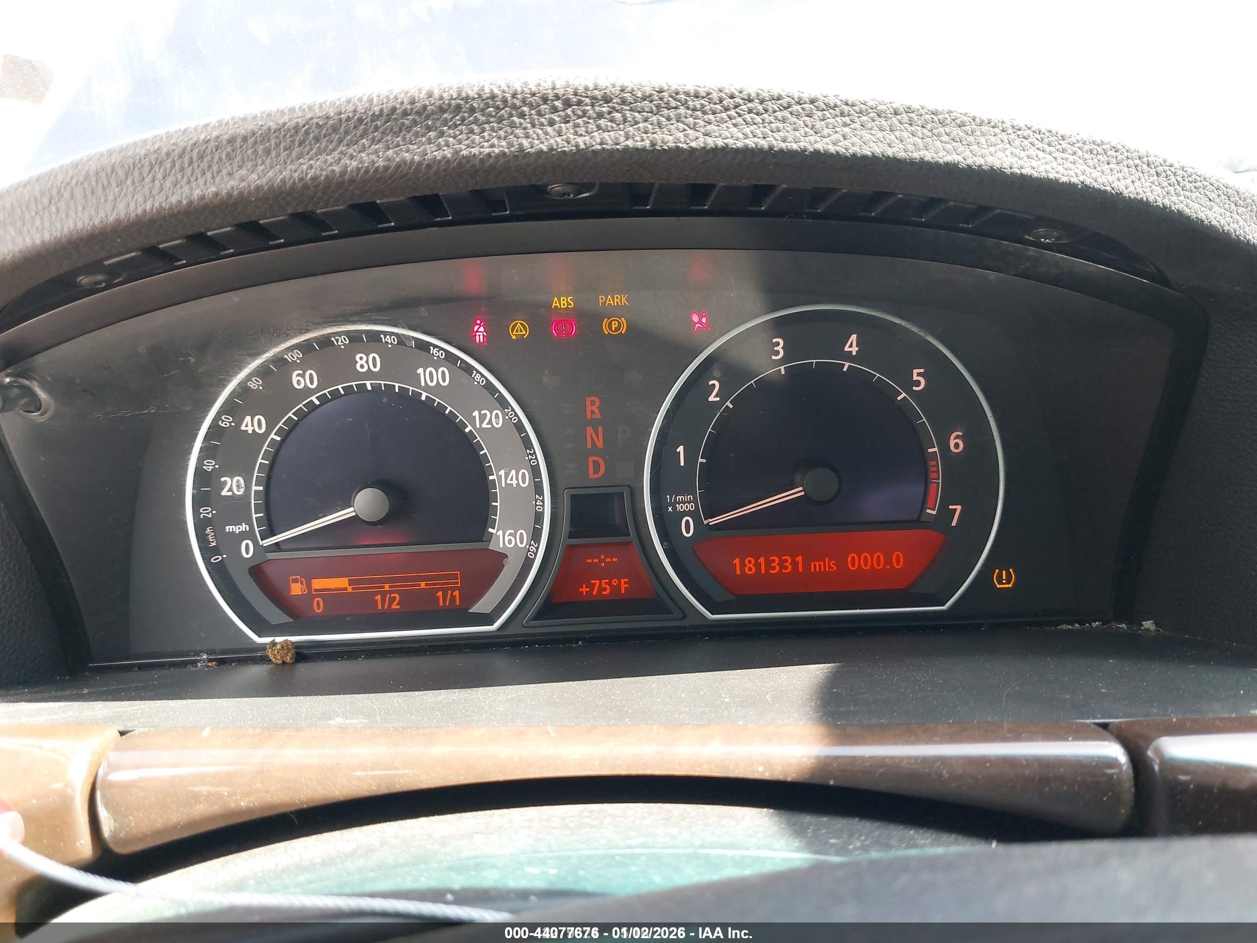 BMW 750LI image 7