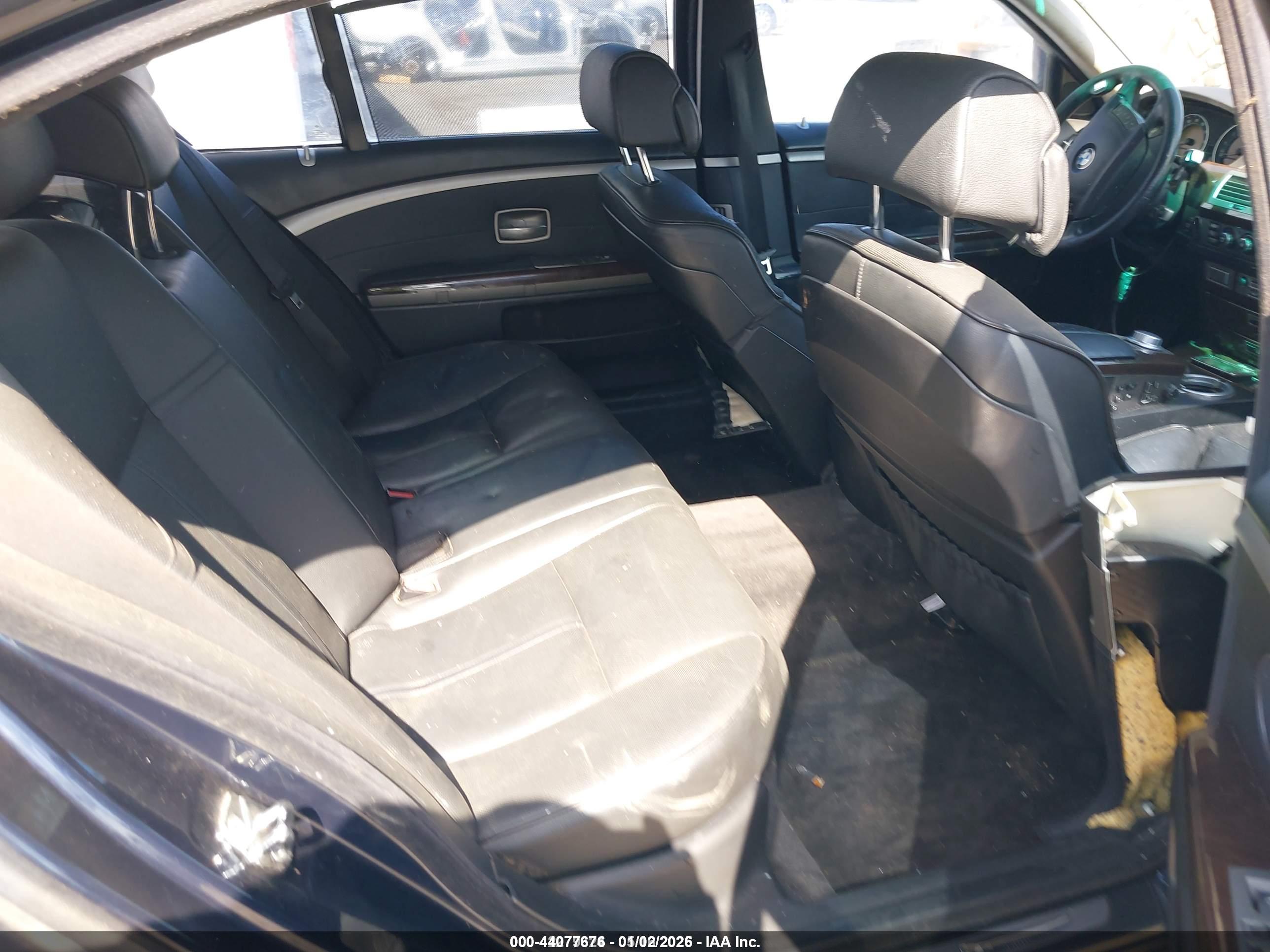 BMW 750LI image 8
