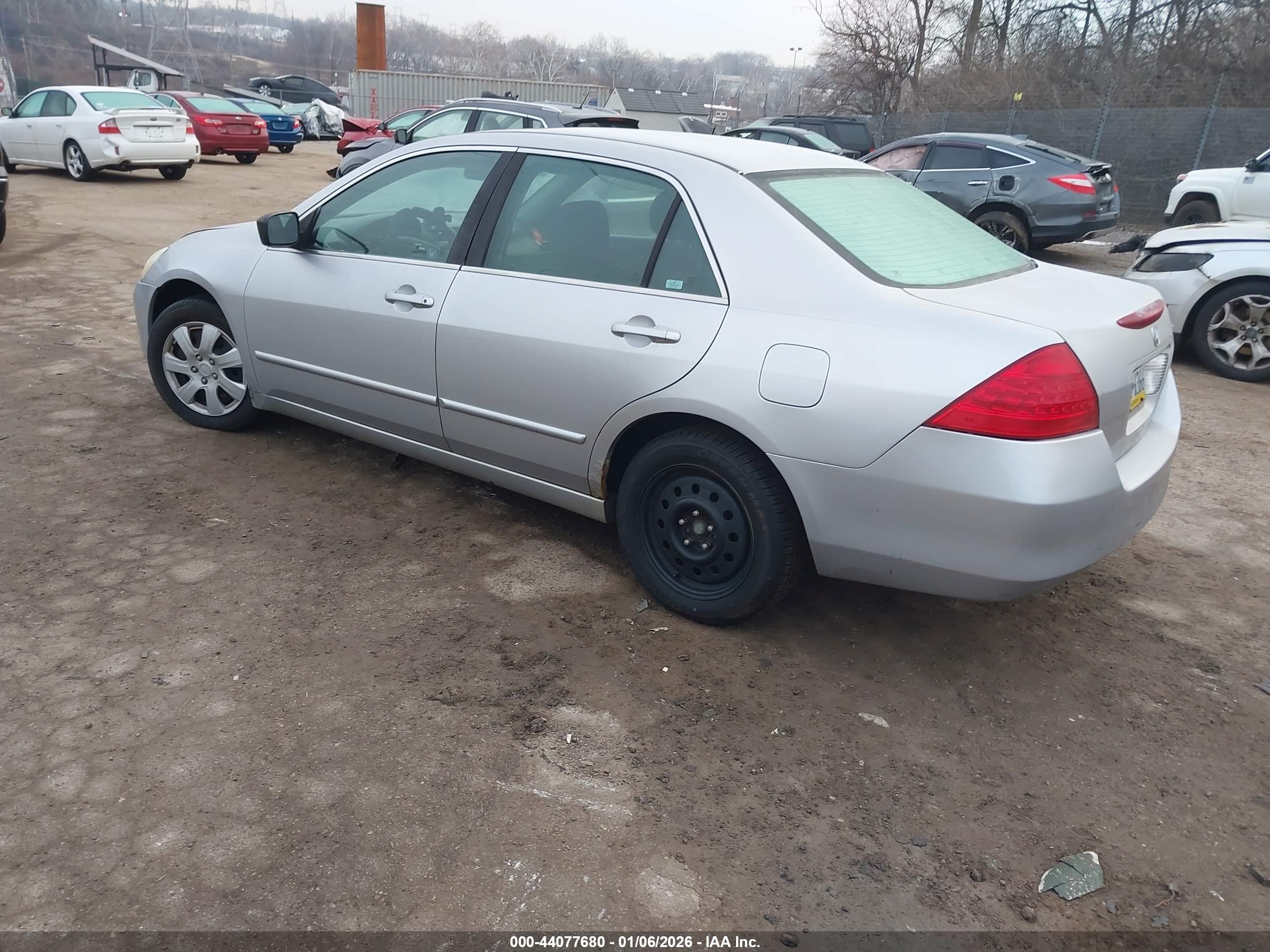 HONDA ACCORD image 3