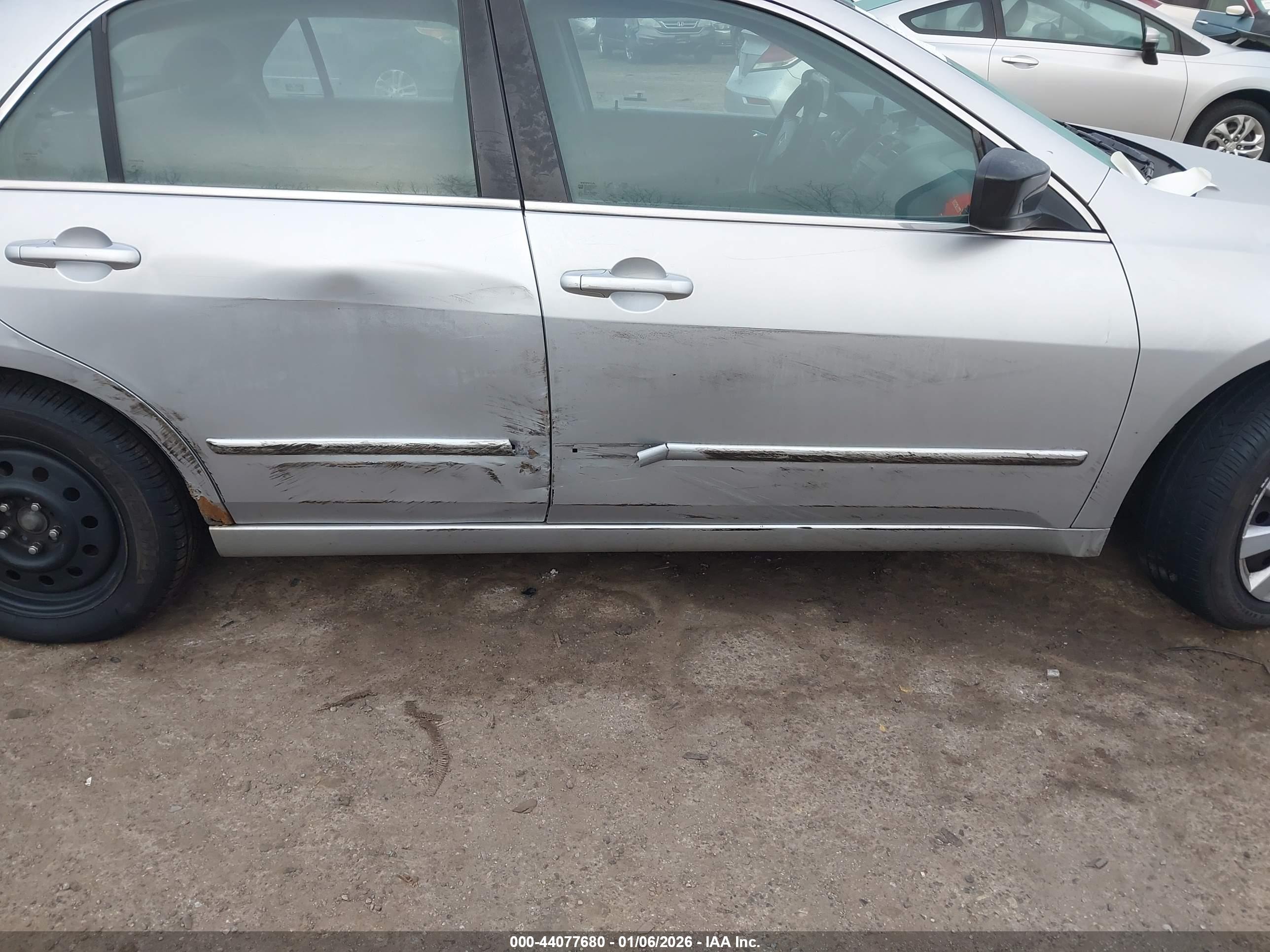HONDA ACCORD image 6