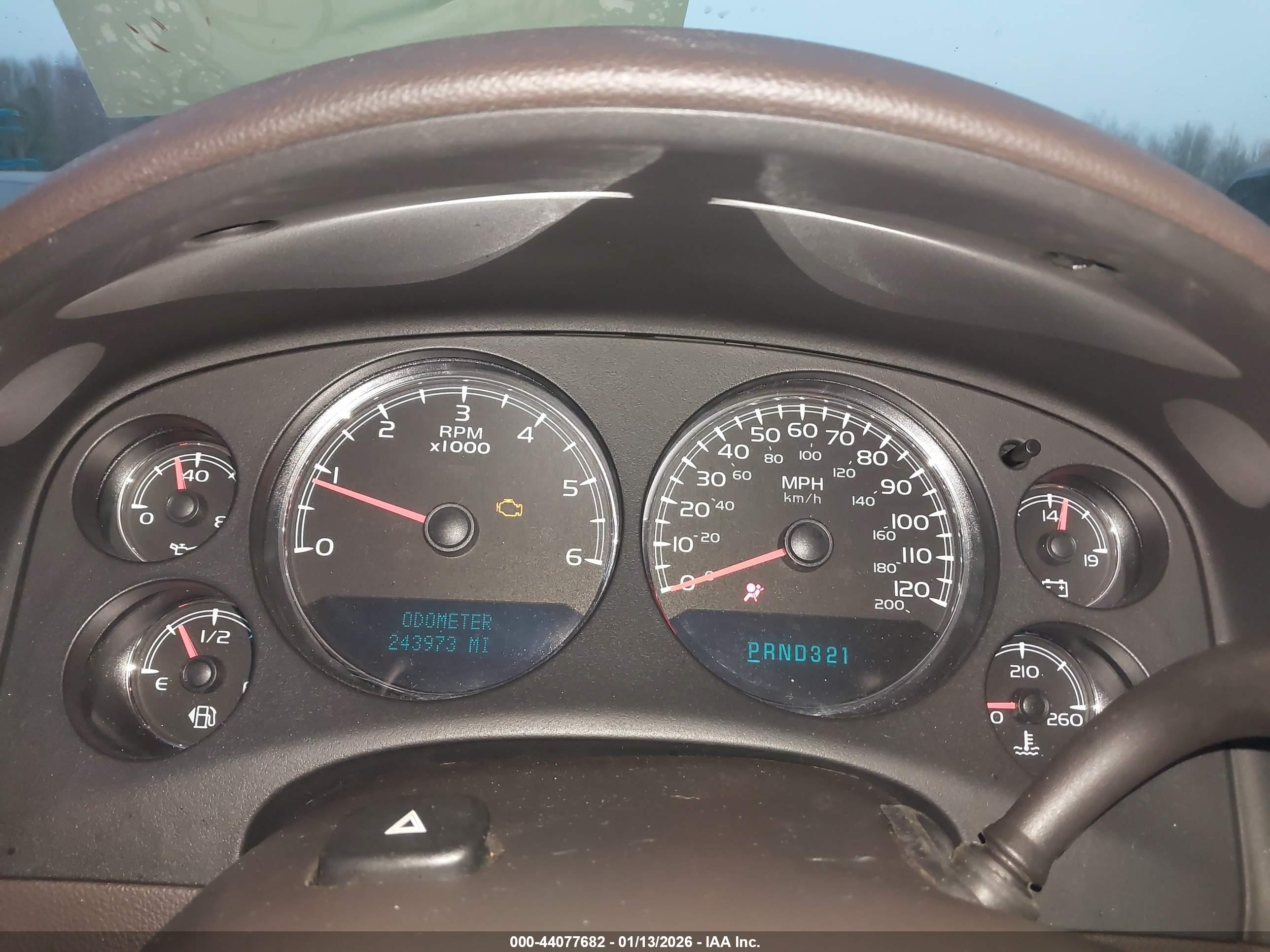 GMC YUKON image 7