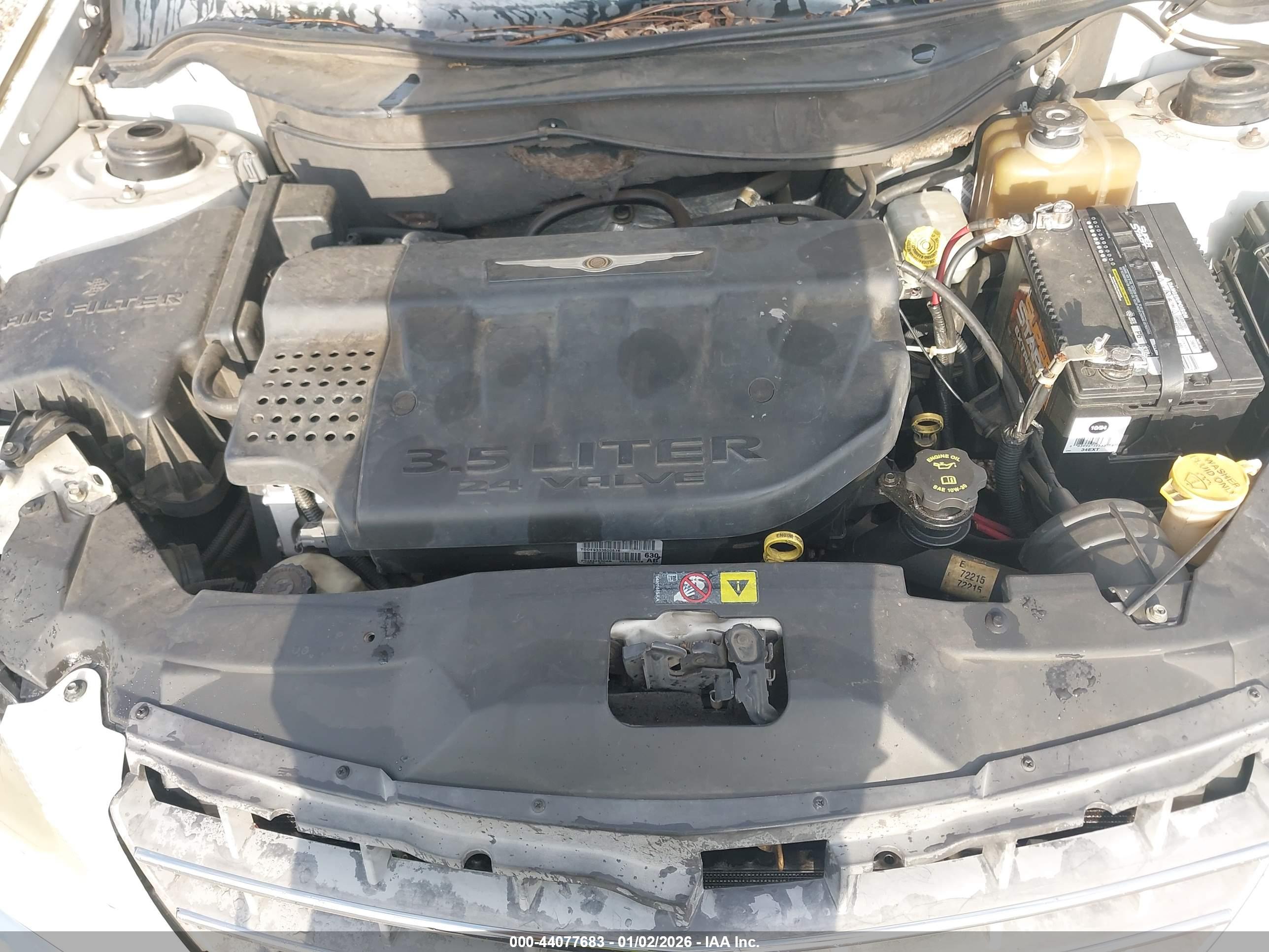 CHRYSLER PACIFICA image 10