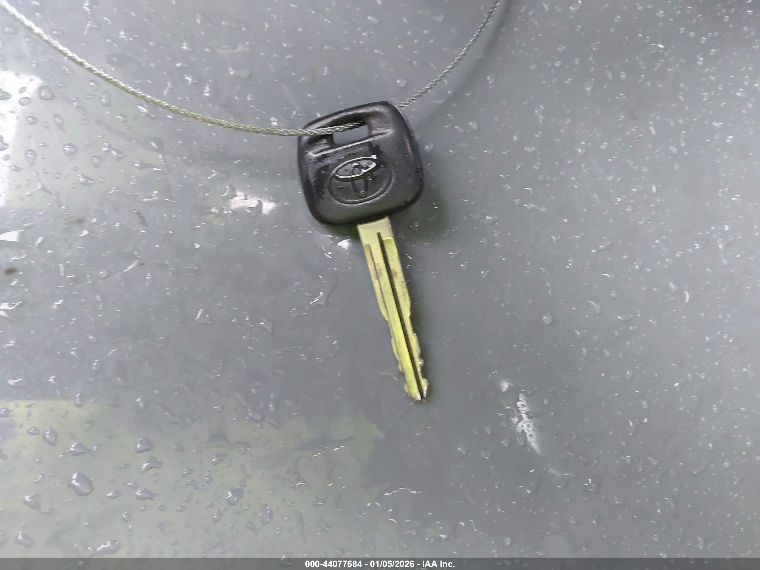 TOYOTA TACOMA image 11