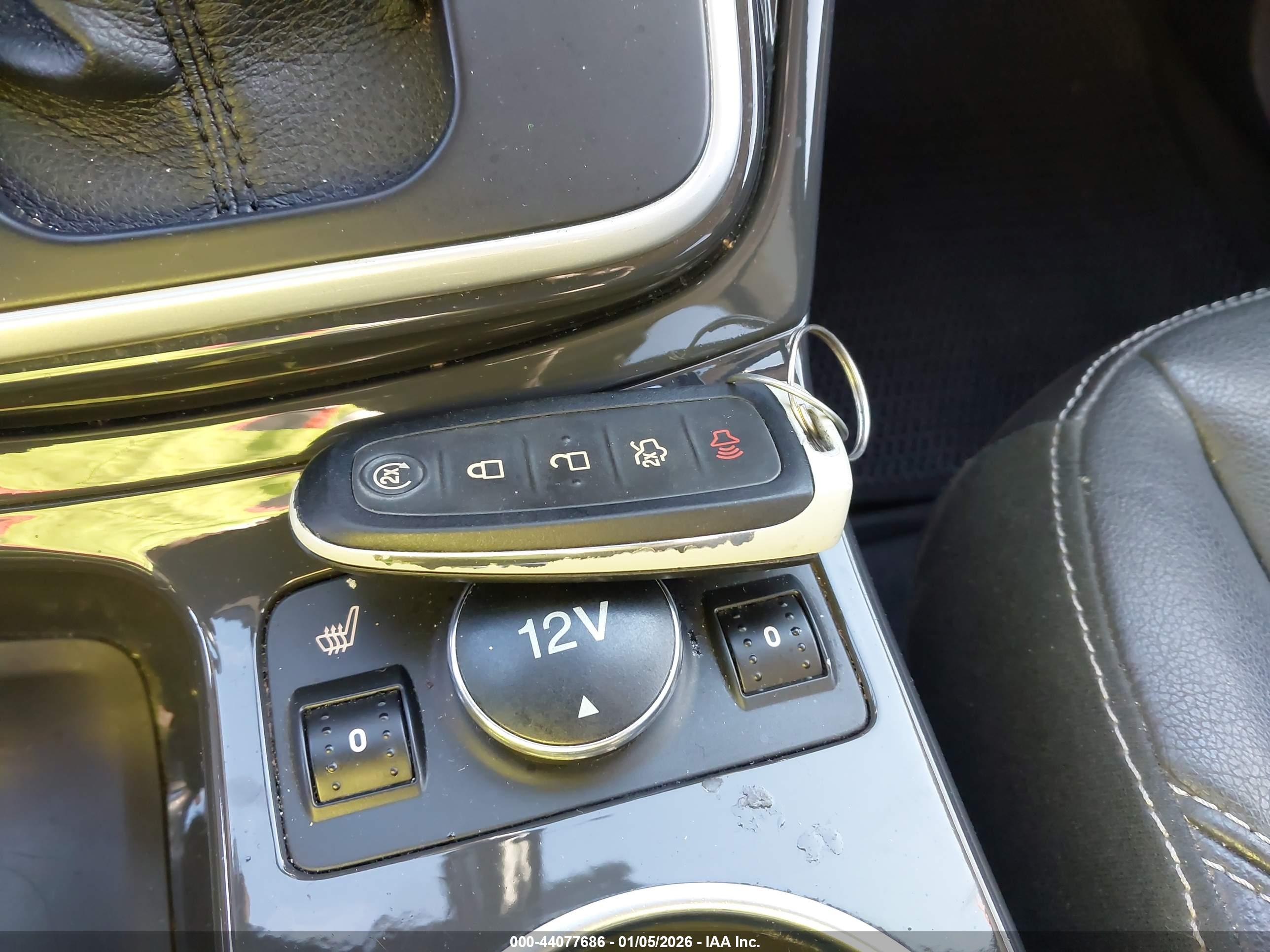 FORD ESCAPE image 11