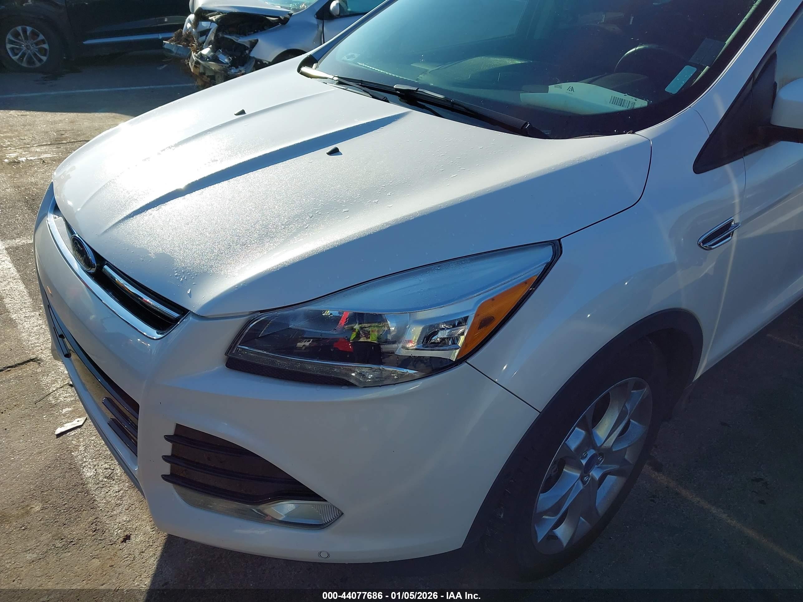 FORD ESCAPE image 6