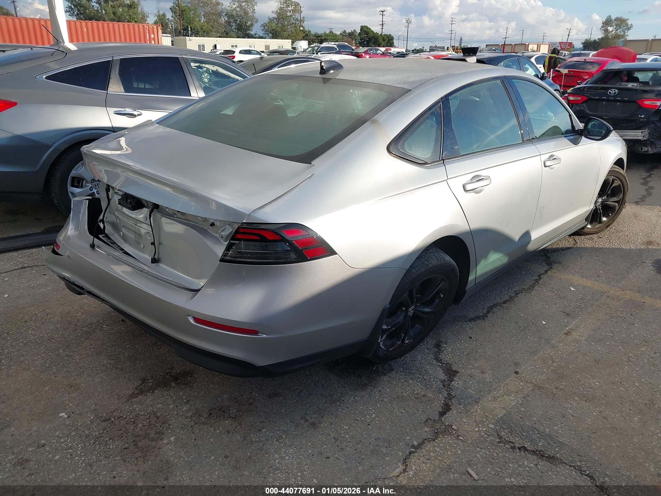 HONDA ACCORD image 4