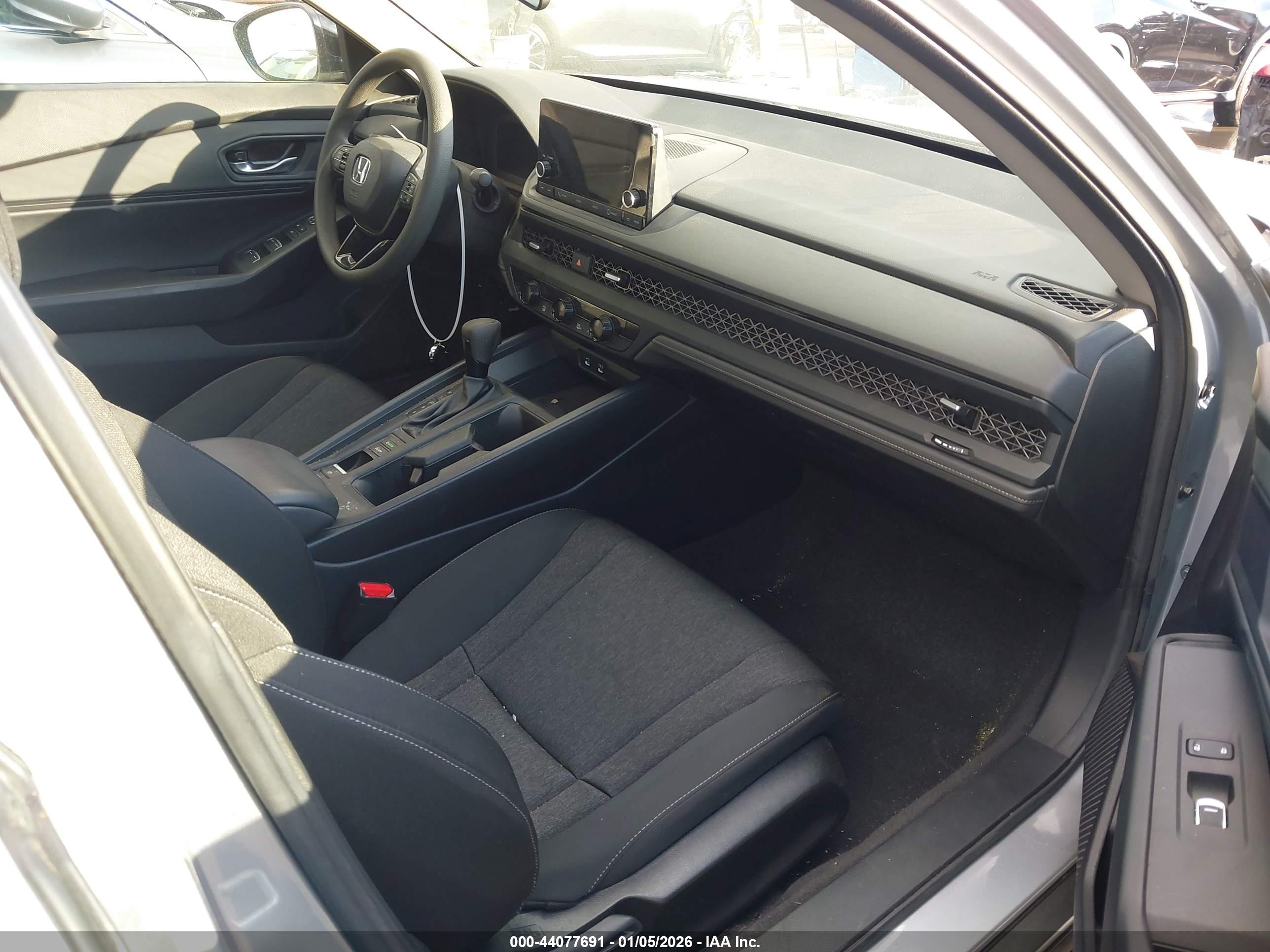 HONDA ACCORD image 5