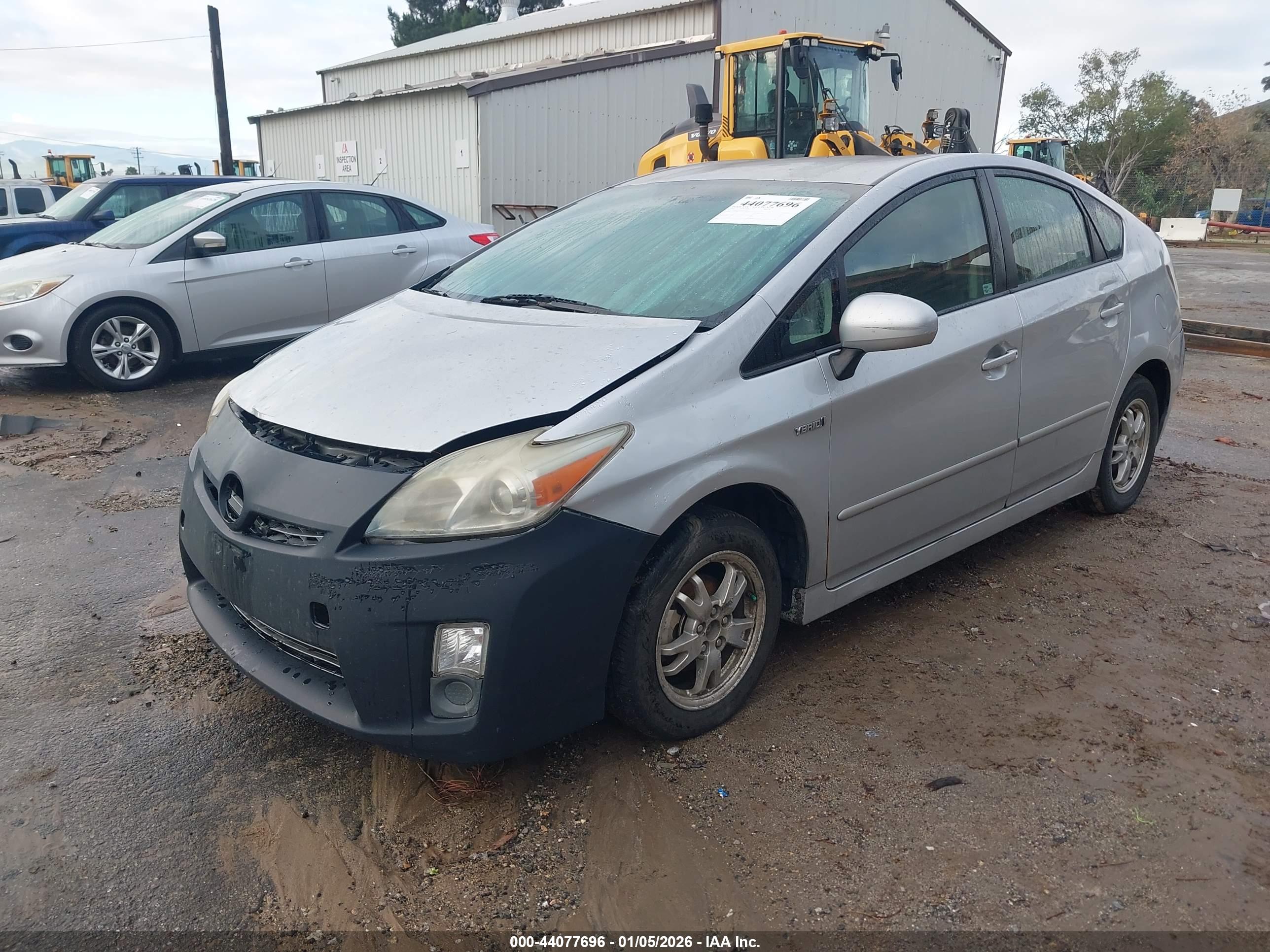 TOYOTA PRIUS image 2