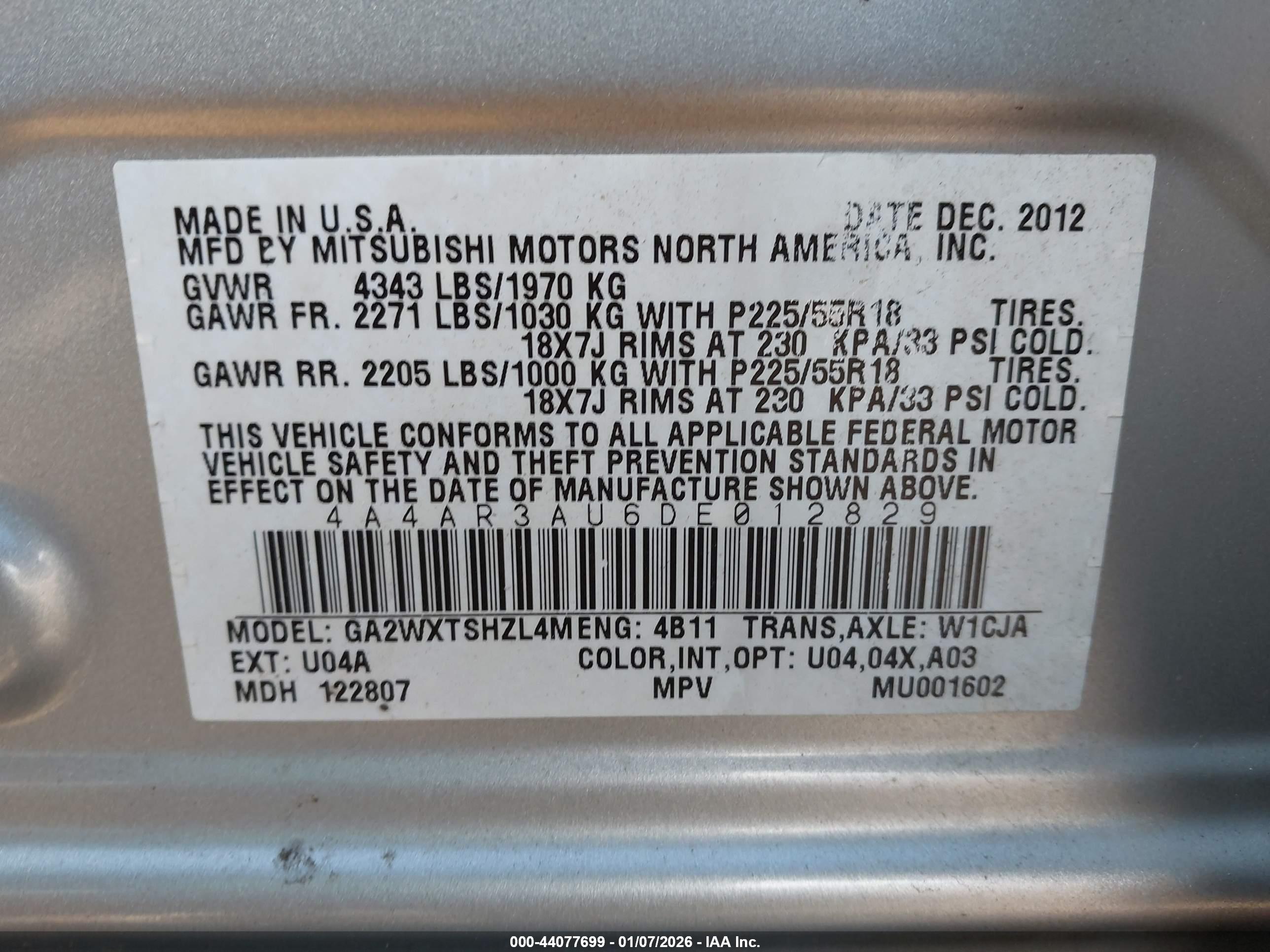 MITSUBISHI OUTLANDER image 9