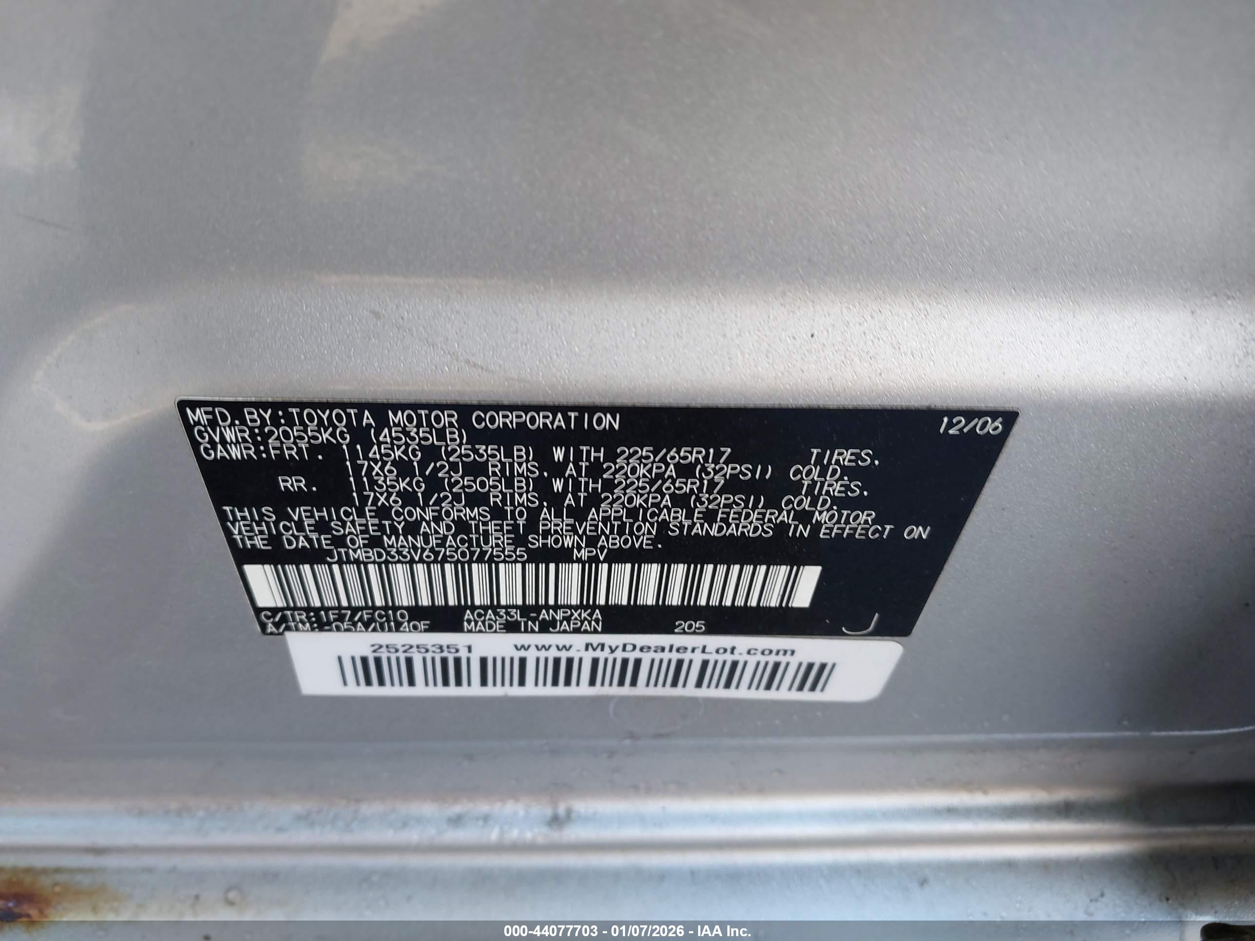 TOYOTA RAV4 image 9
