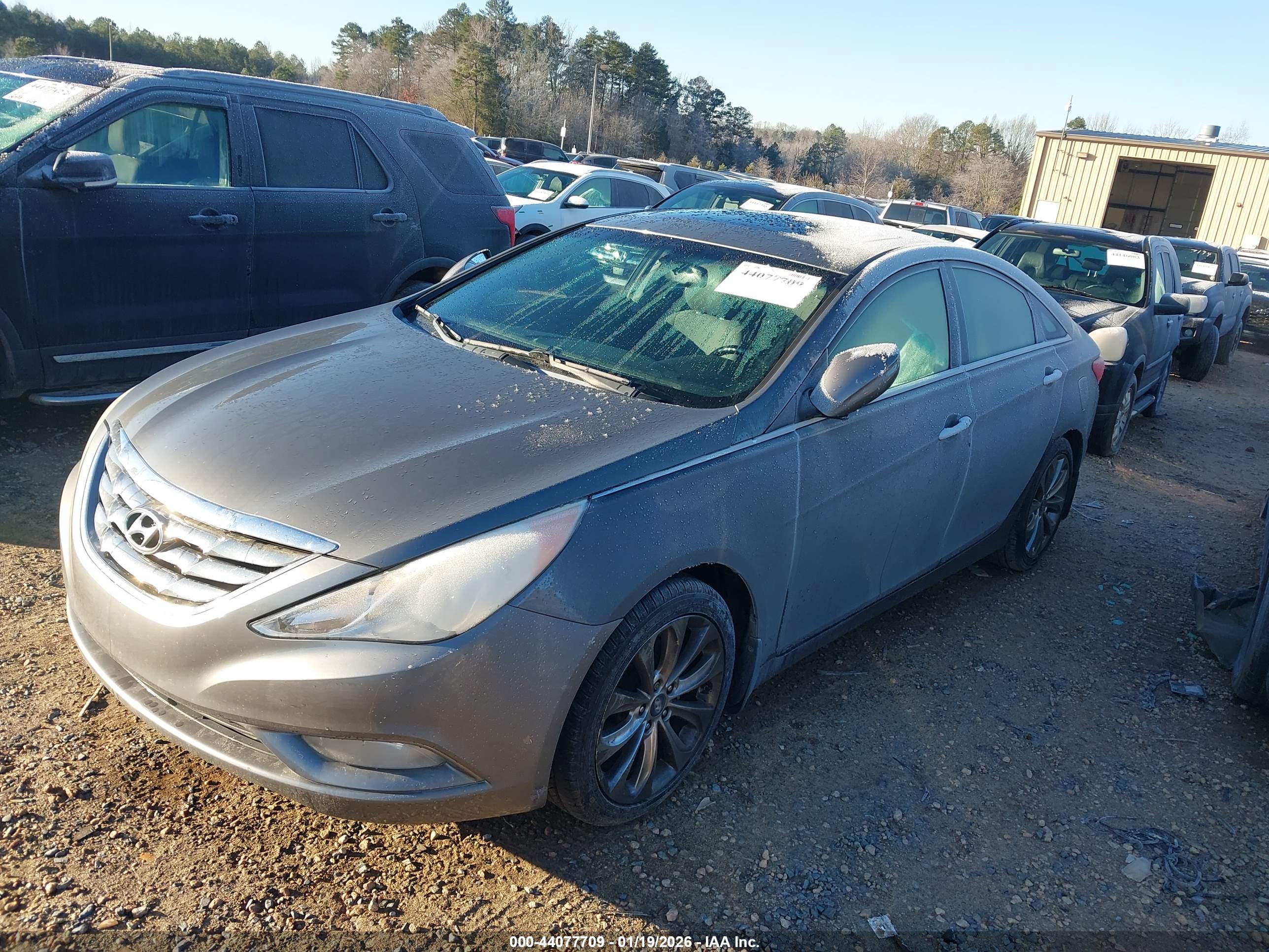 HYUNDAI SONATA image 6
