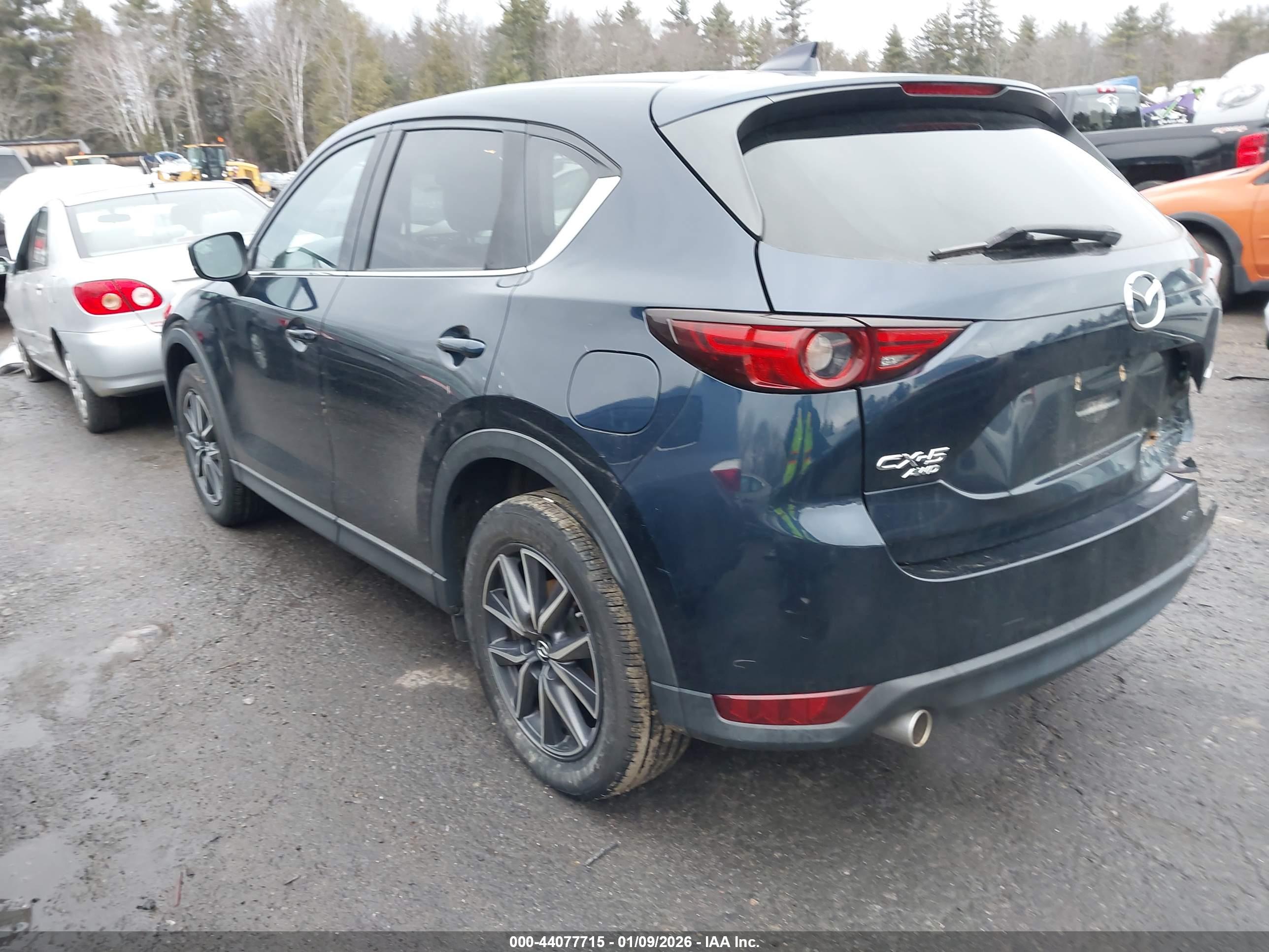 MAZDA CX-5 image 3