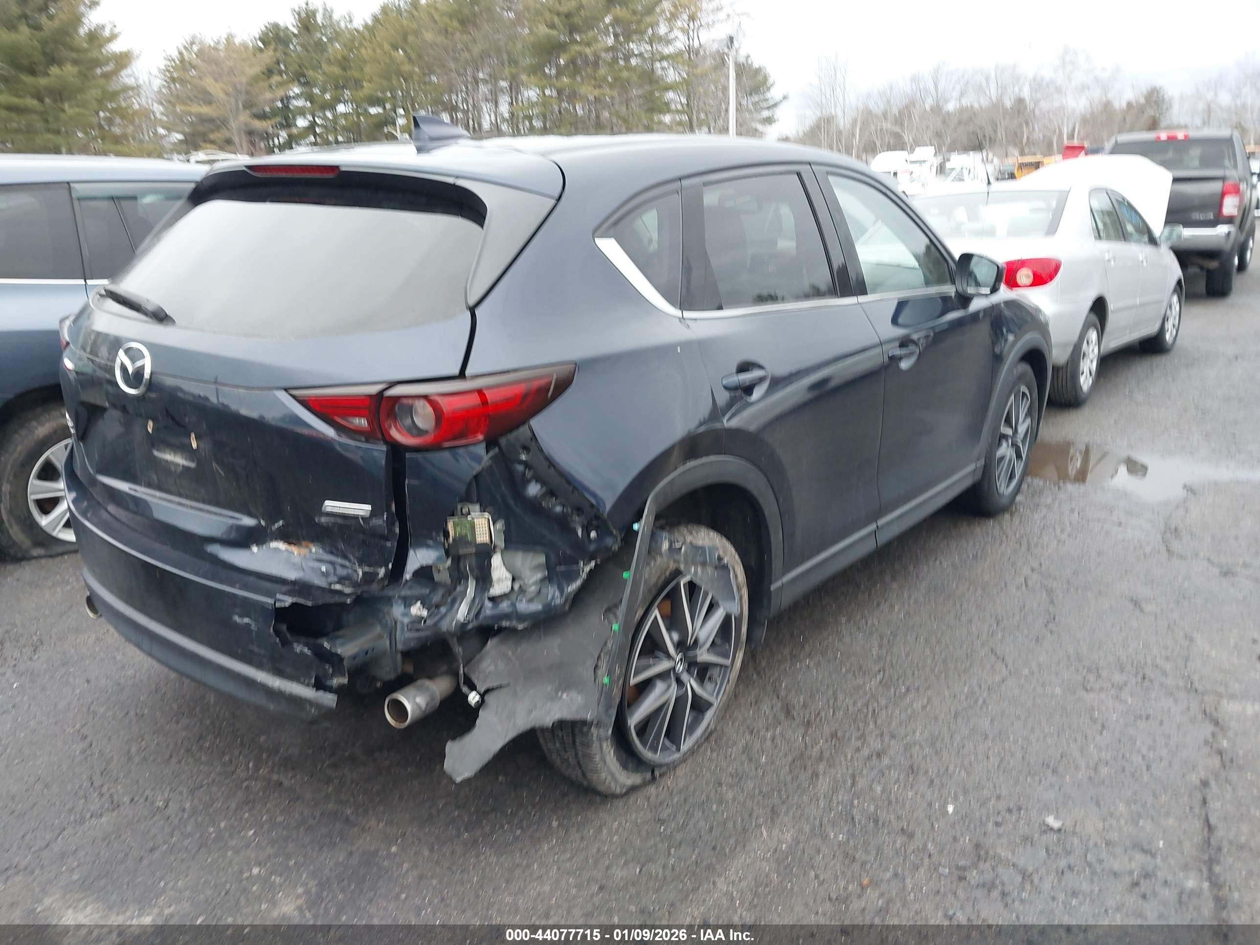 MAZDA CX-5 image 4