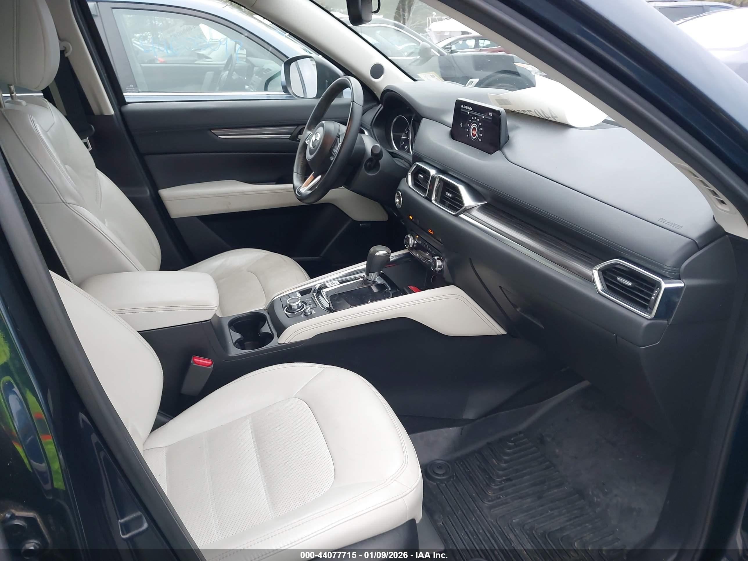 MAZDA CX-5 image 5