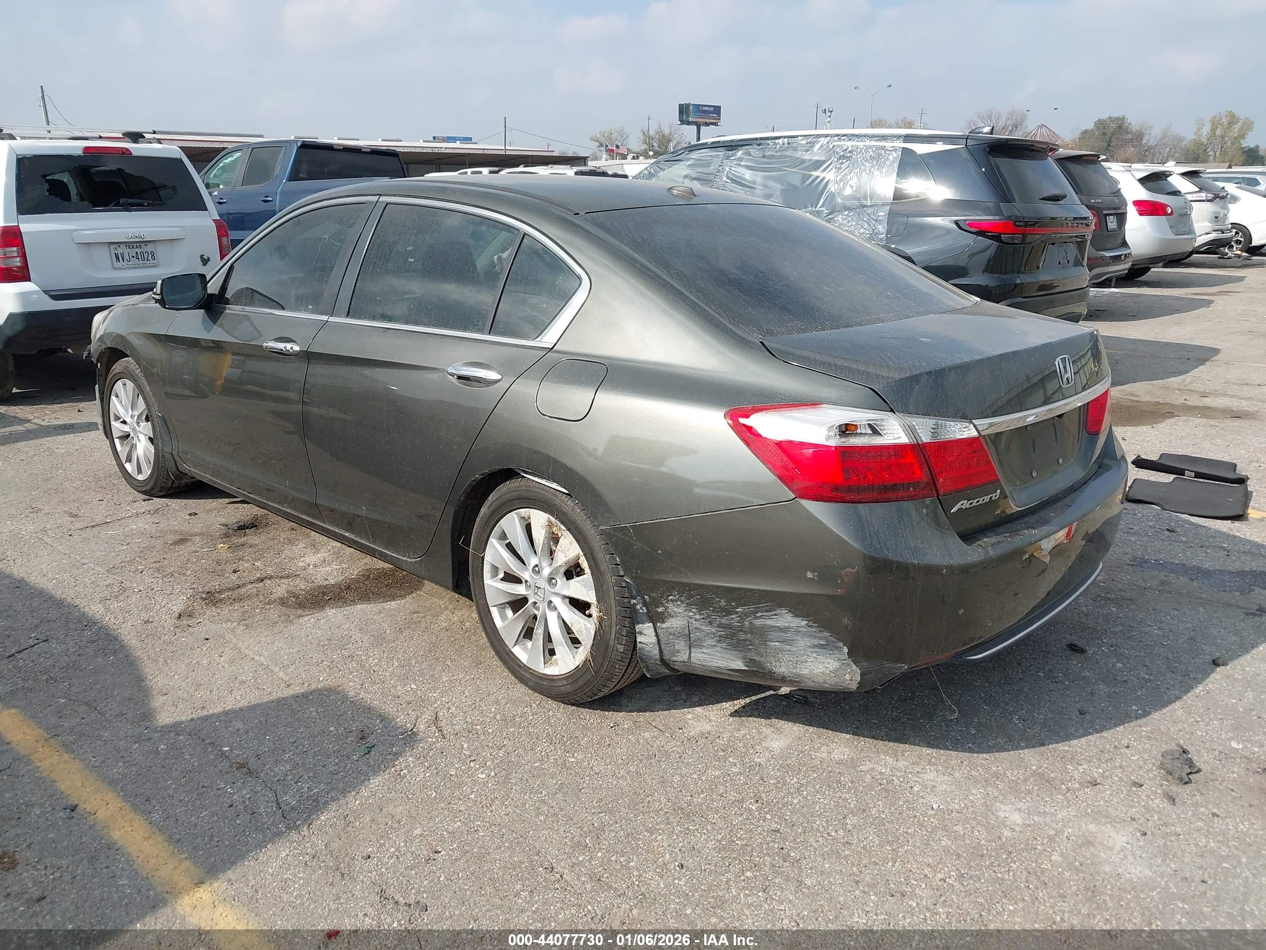 HONDA ACCORD image 3