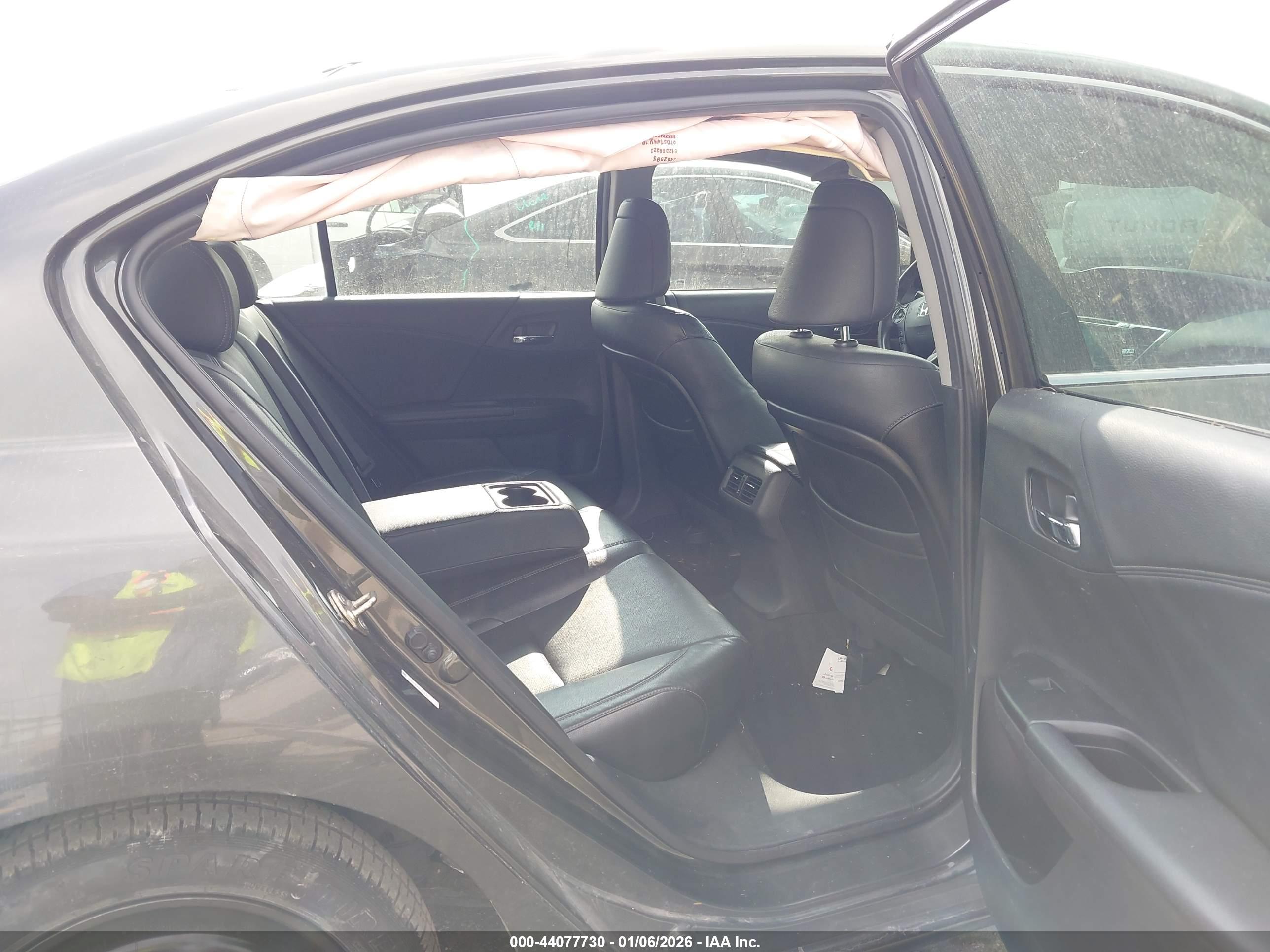HONDA ACCORD image 8