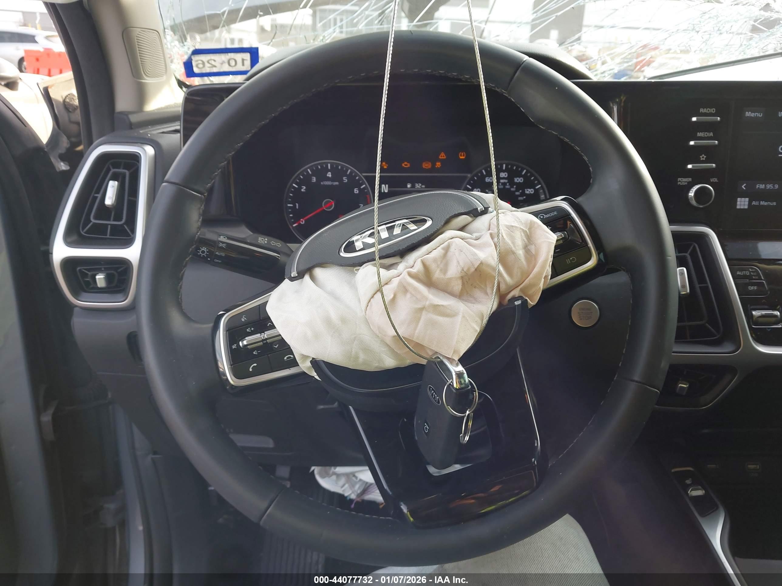KIA SORENTO image 11