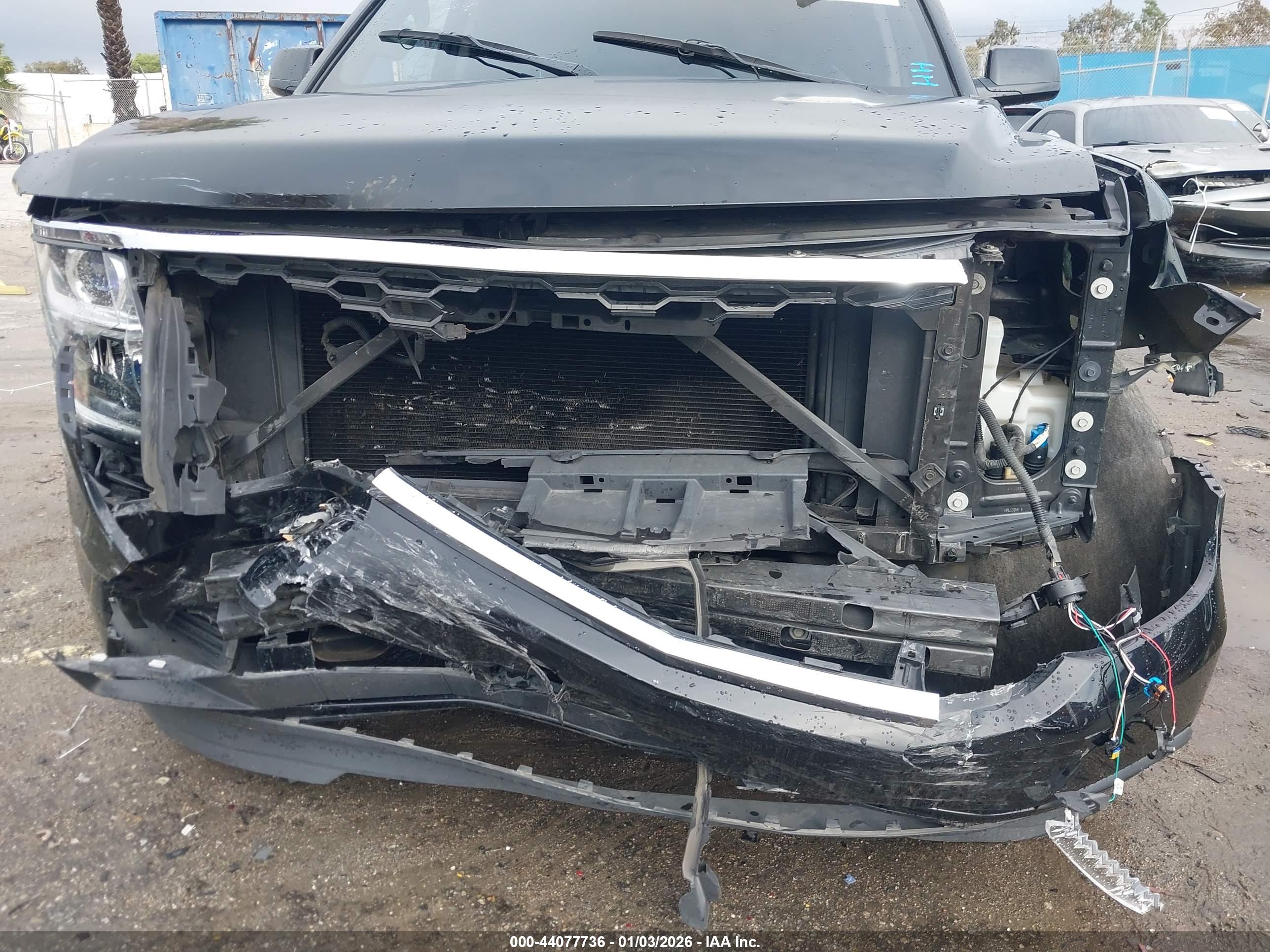 CHEVROLET TAHOE image 6