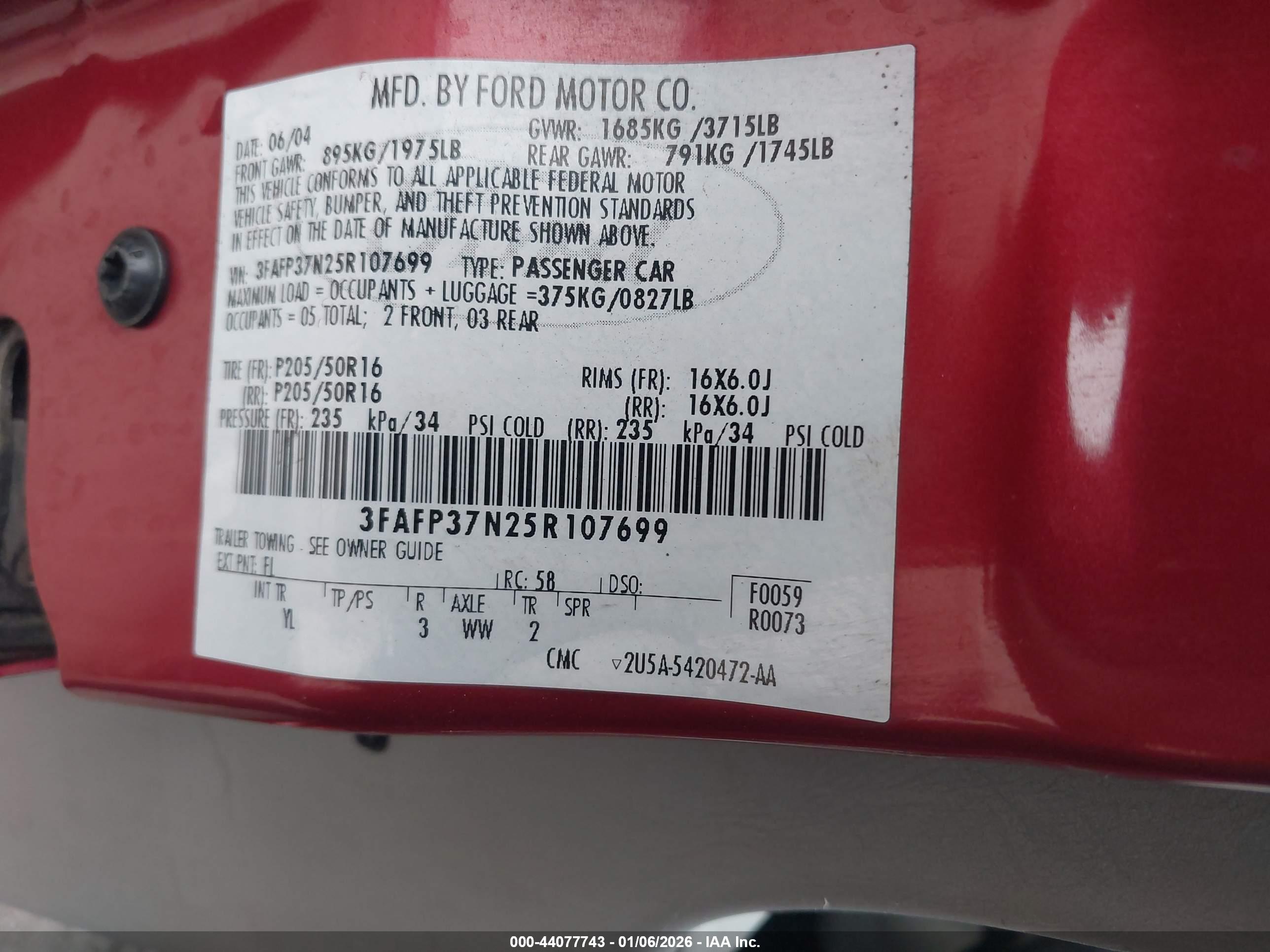 FORD FOCUS image 9