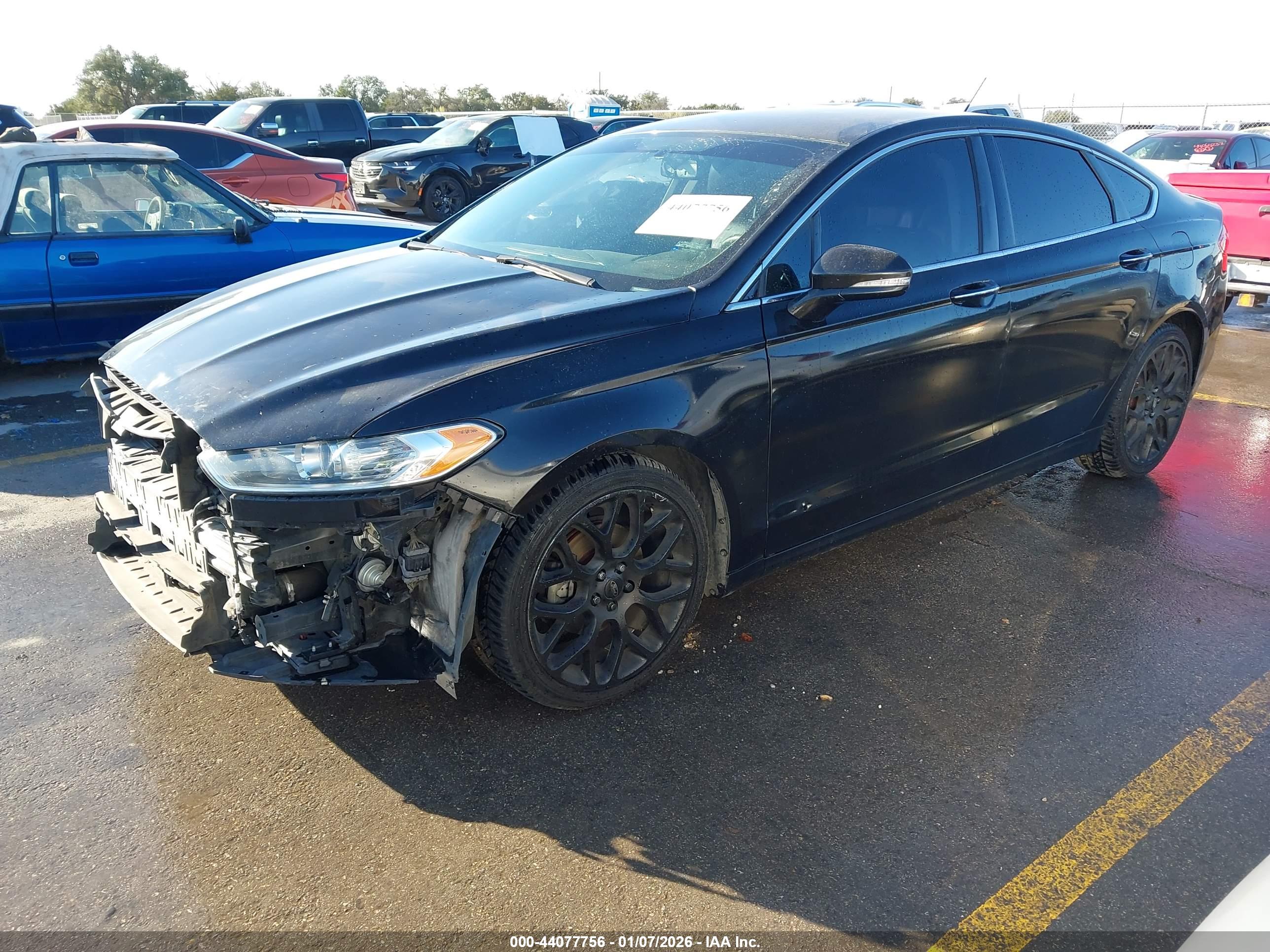 FORD FUSION image 2