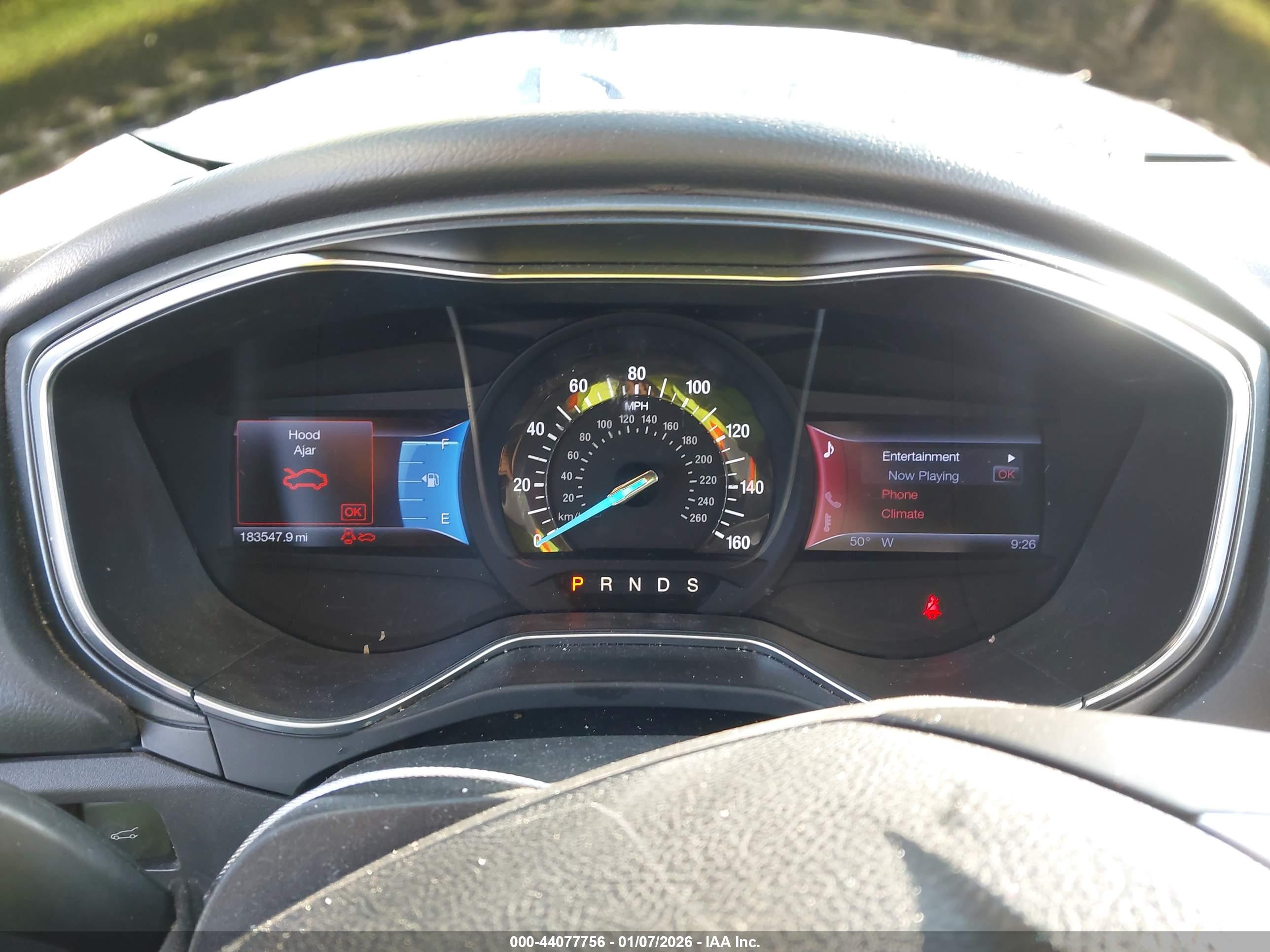 FORD FUSION image 7