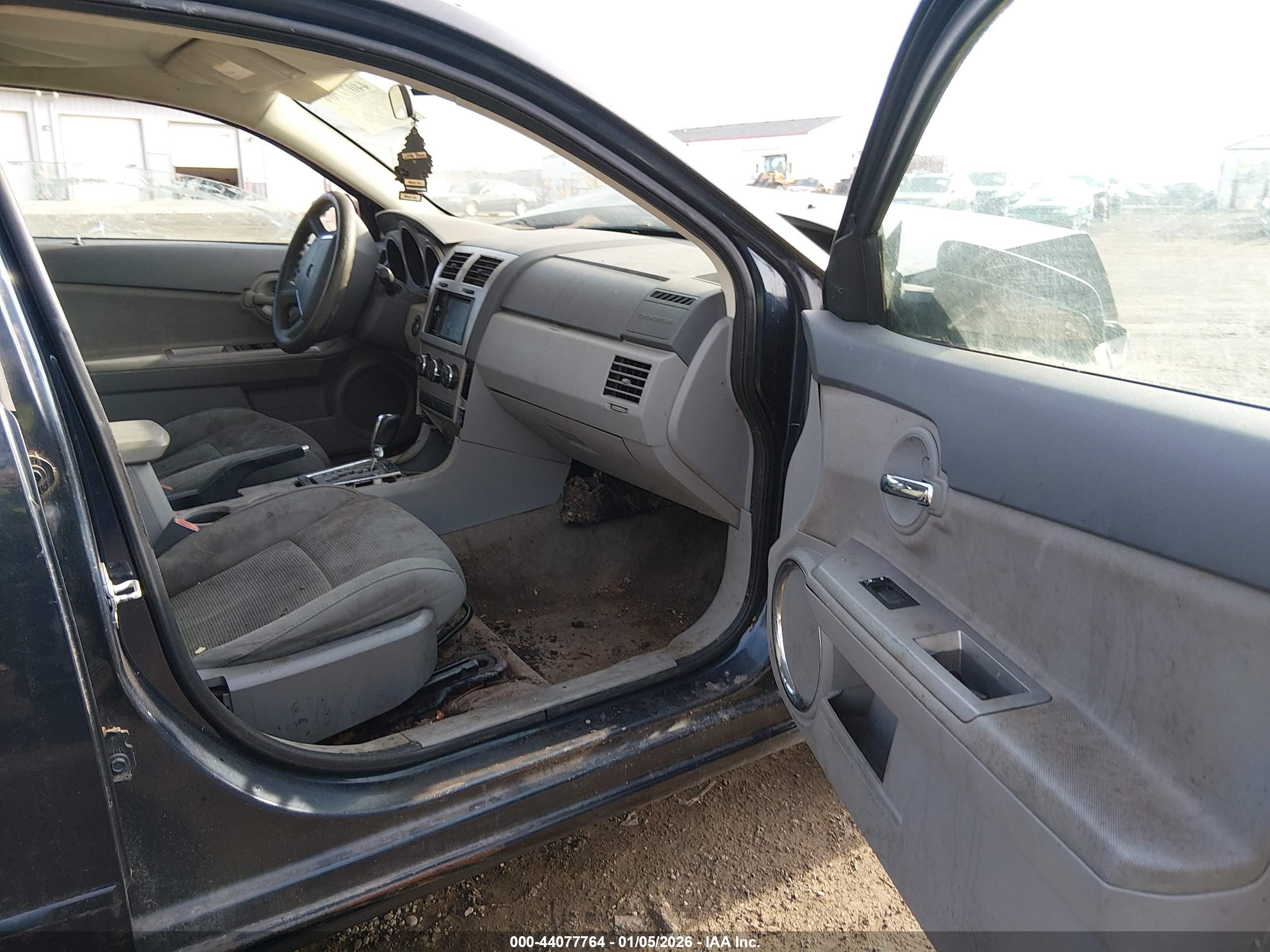 DODGE AVENGER image 5
