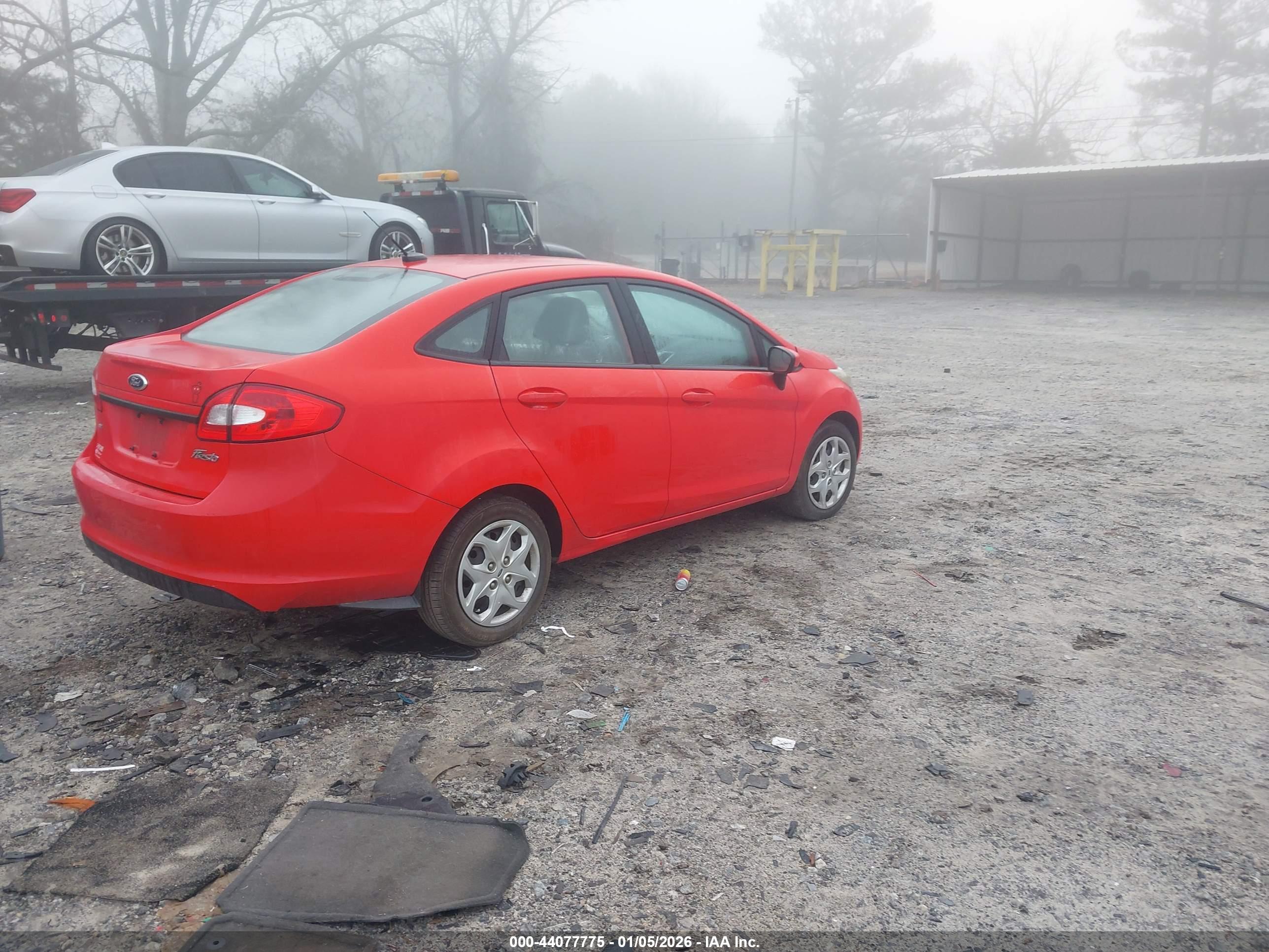 FORD FIESTA image 4