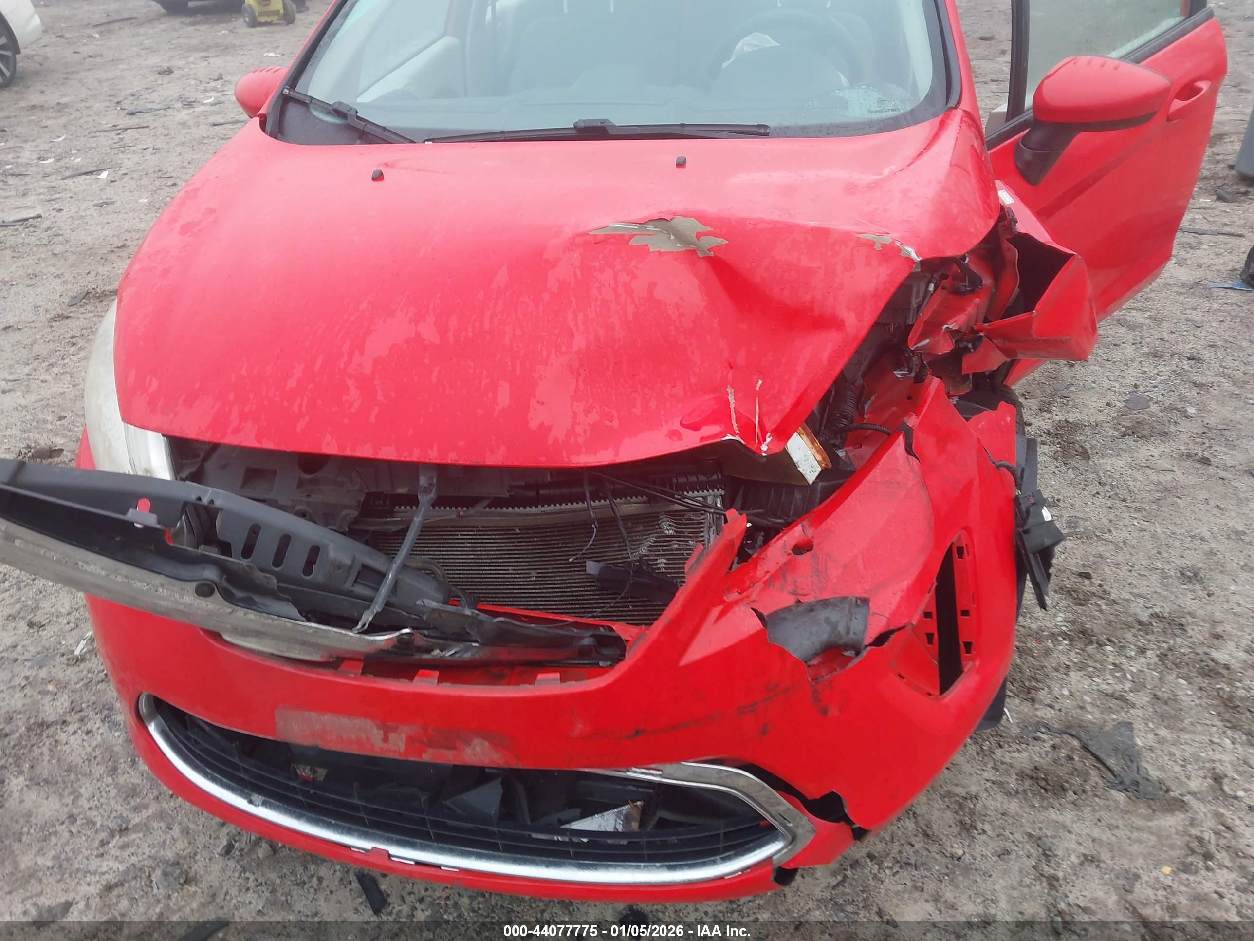FORD FIESTA image 6