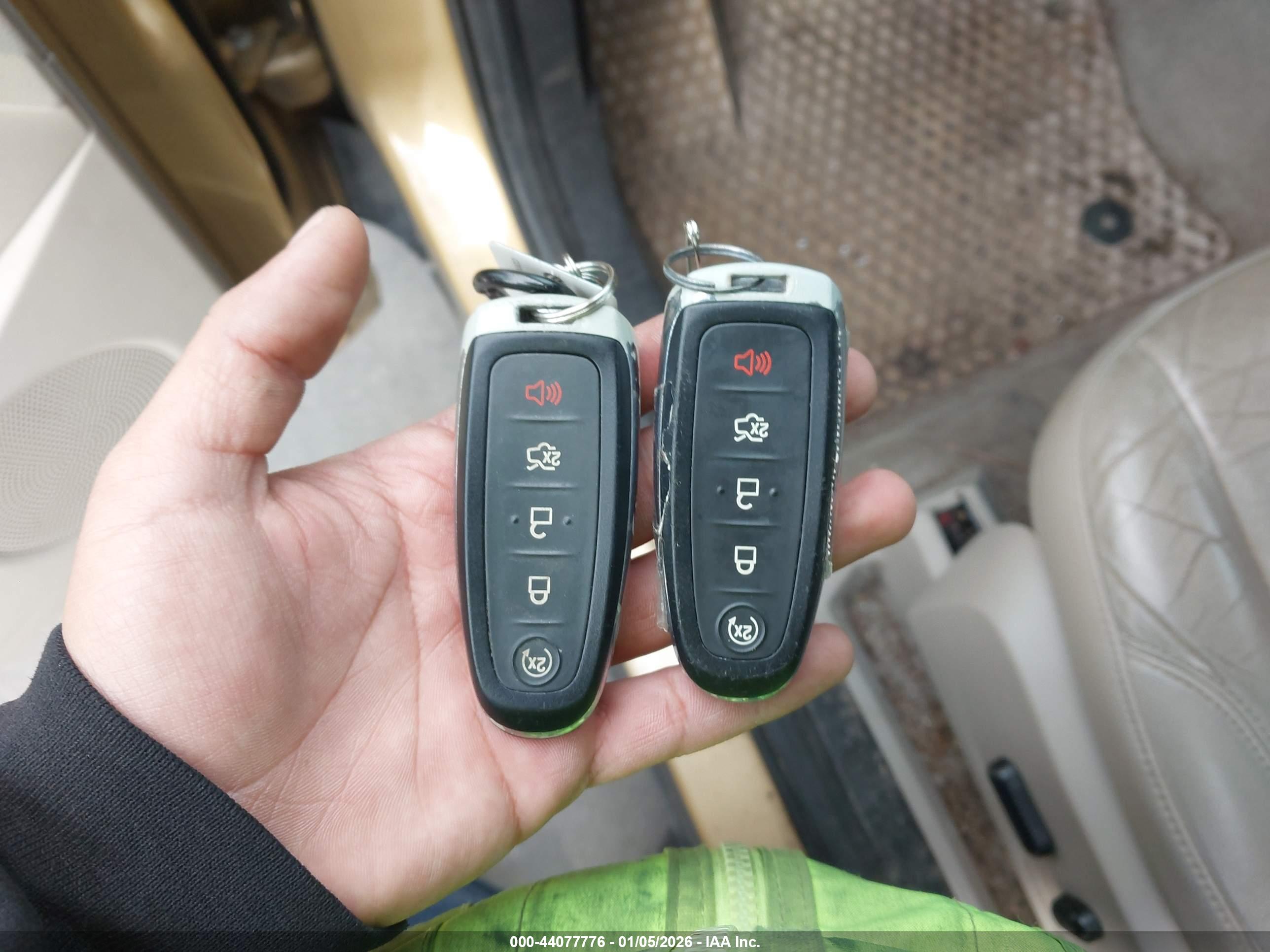 FORD ESCAPE image 11