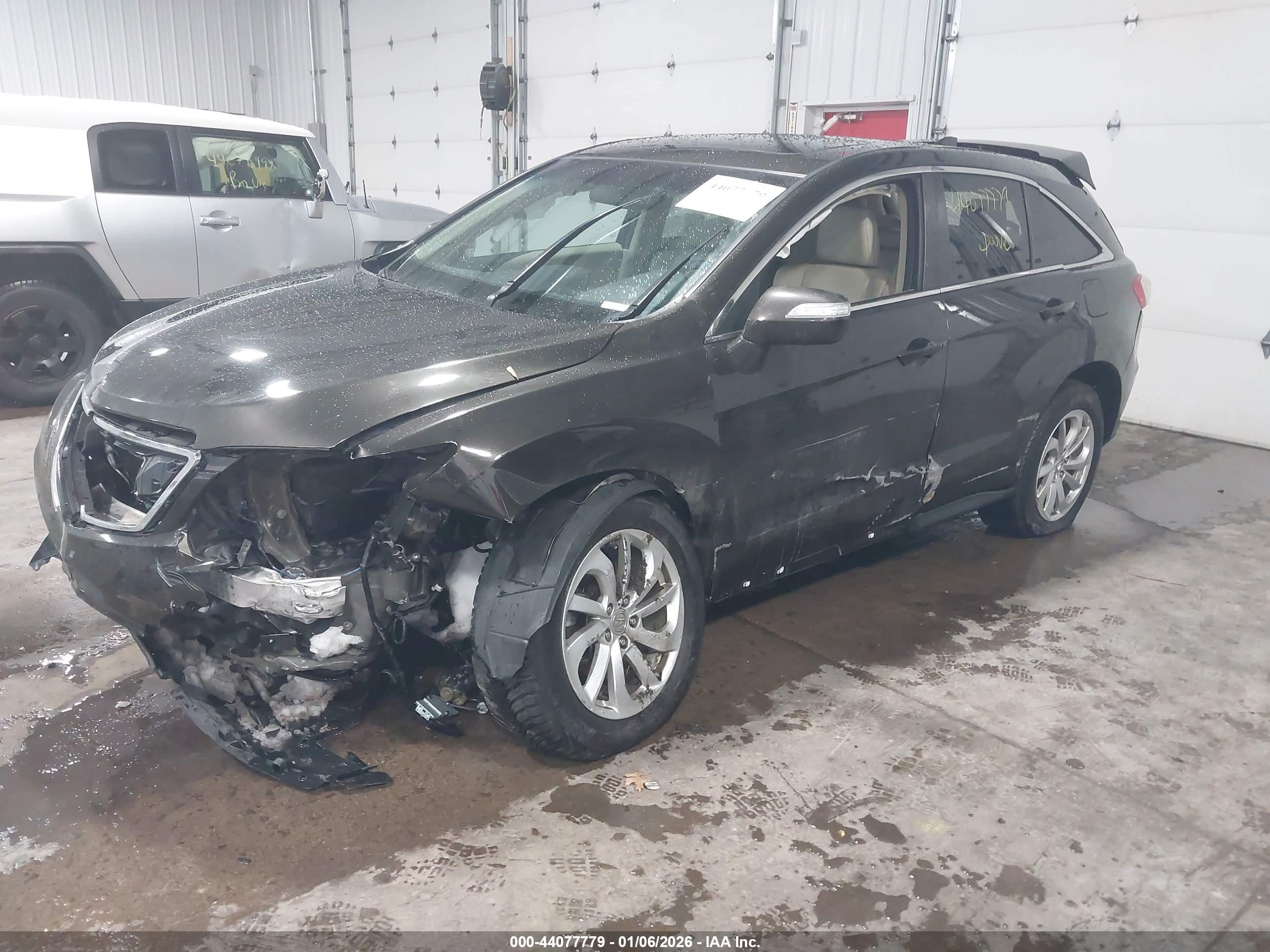ACURA RDX image 2