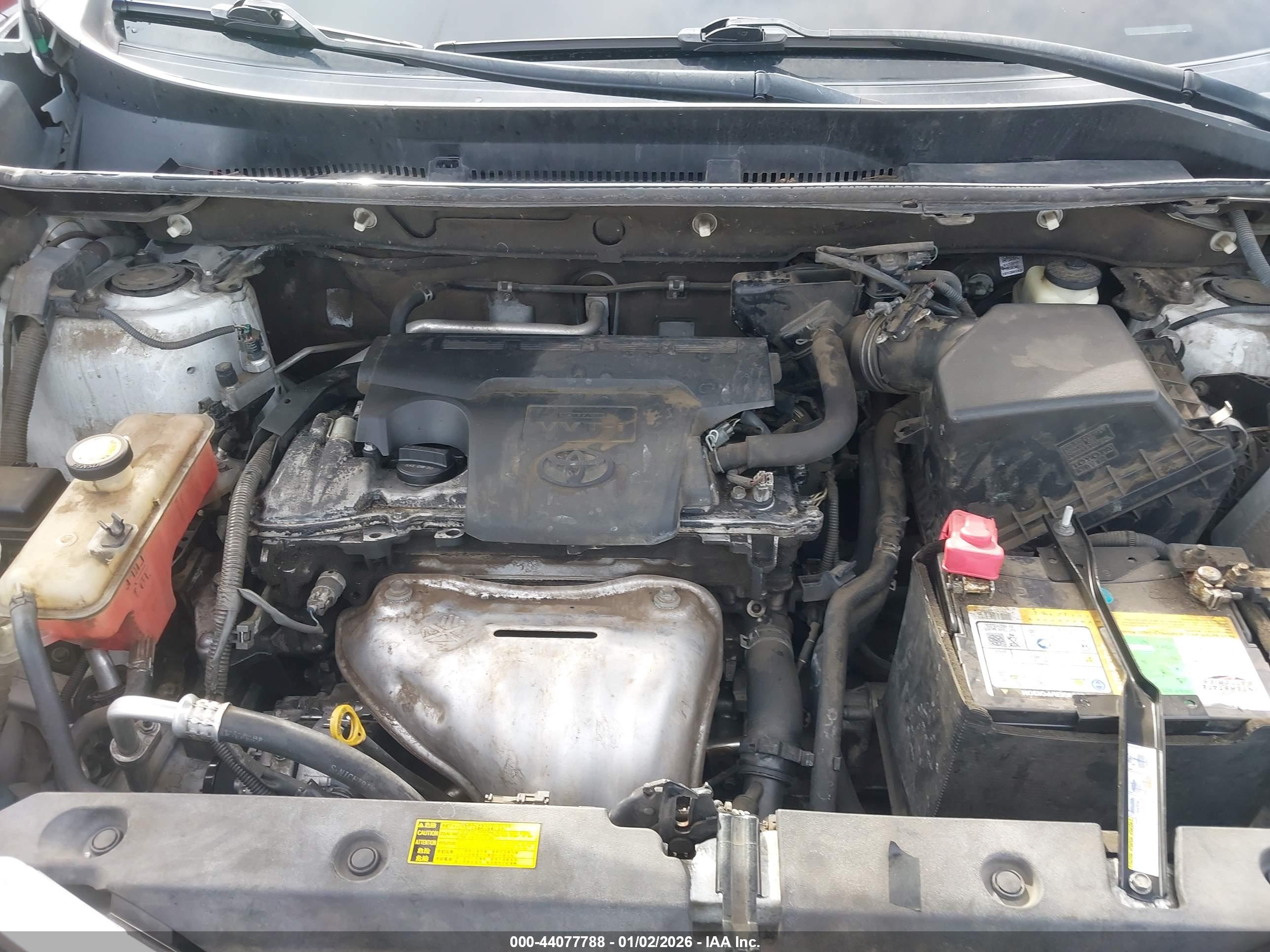 TOYOTA RAV4 image 10
