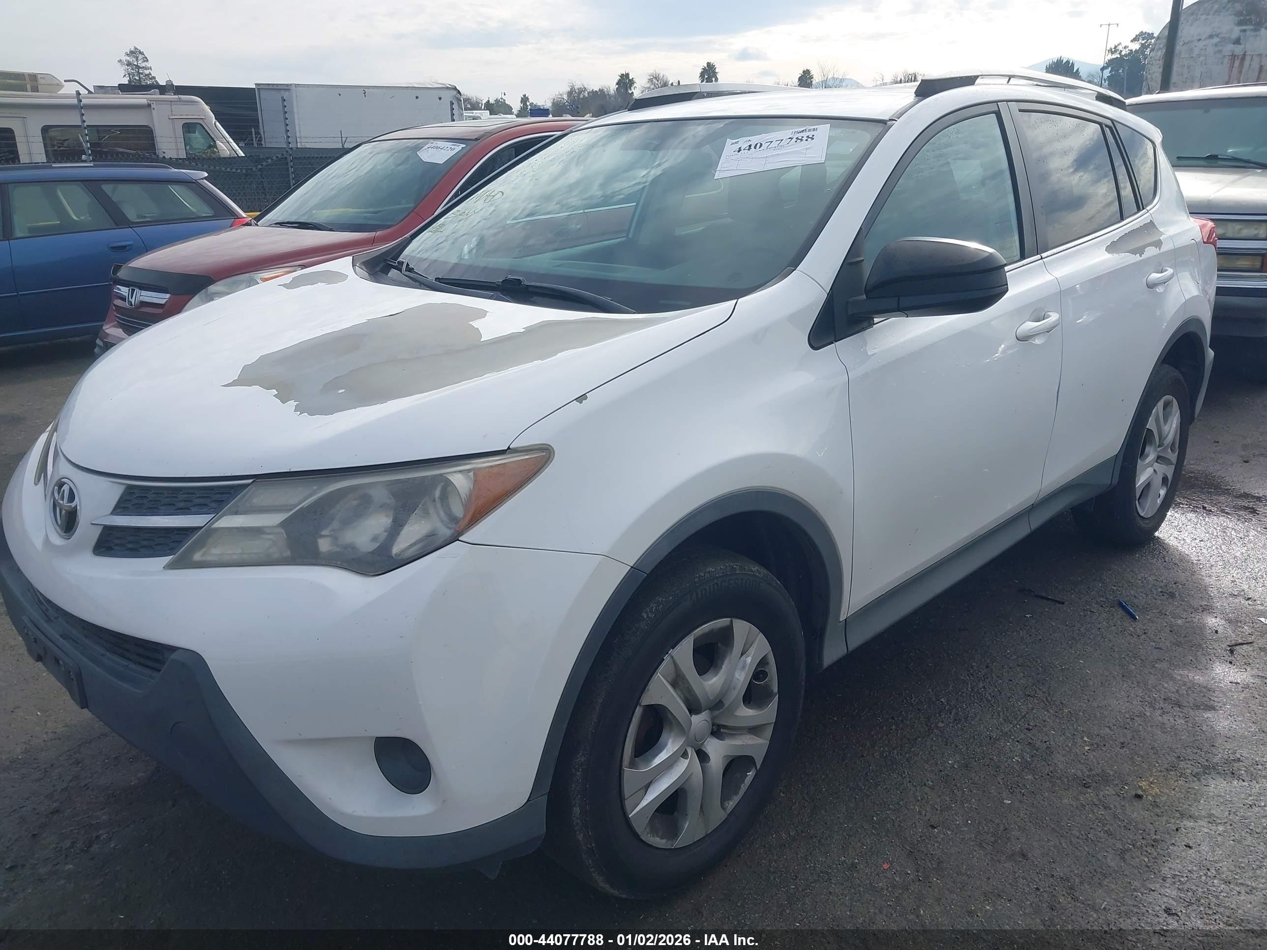 TOYOTA RAV4 image 6