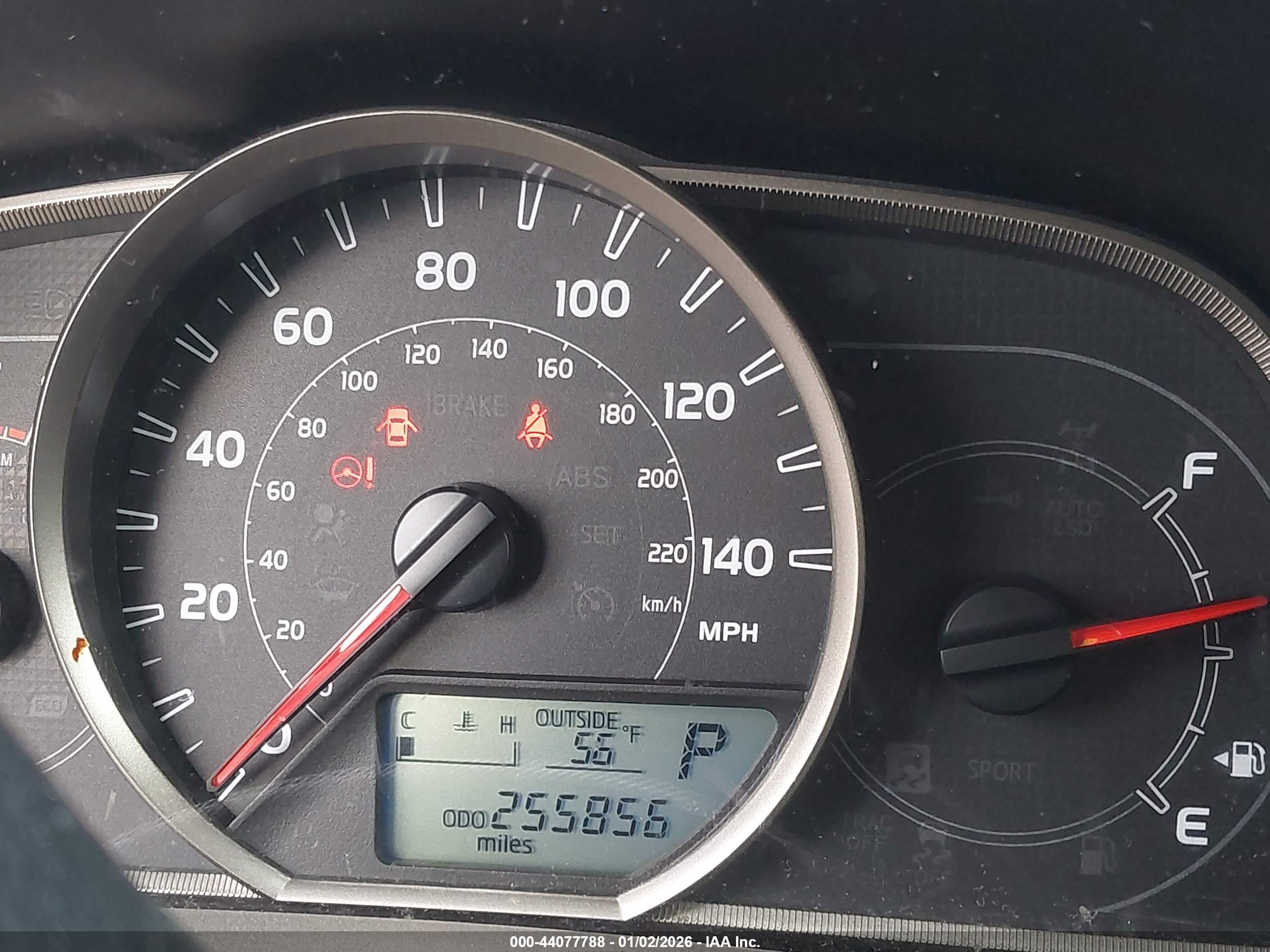 TOYOTA RAV4 image 7