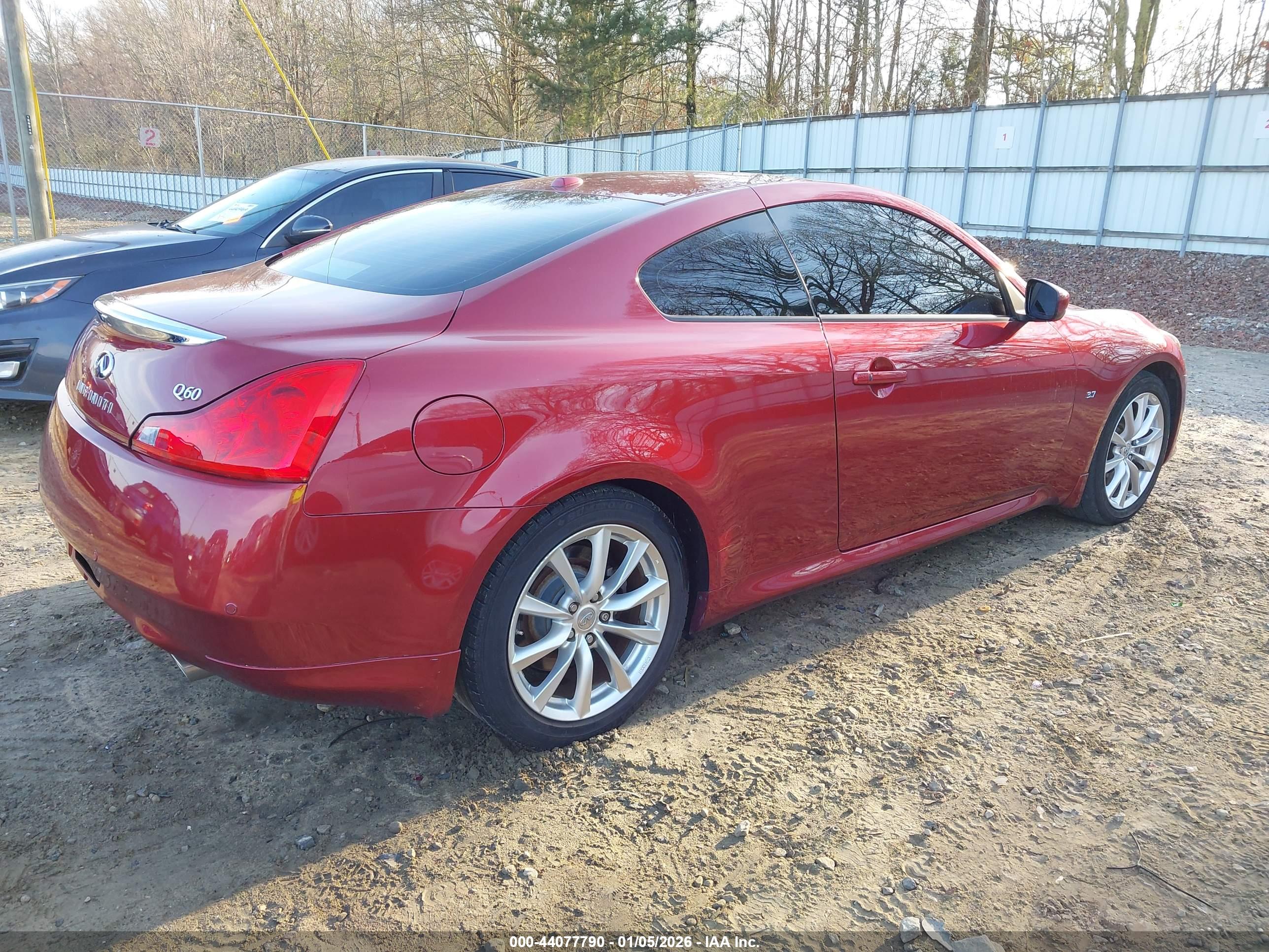 INFINITI Q60 image 4