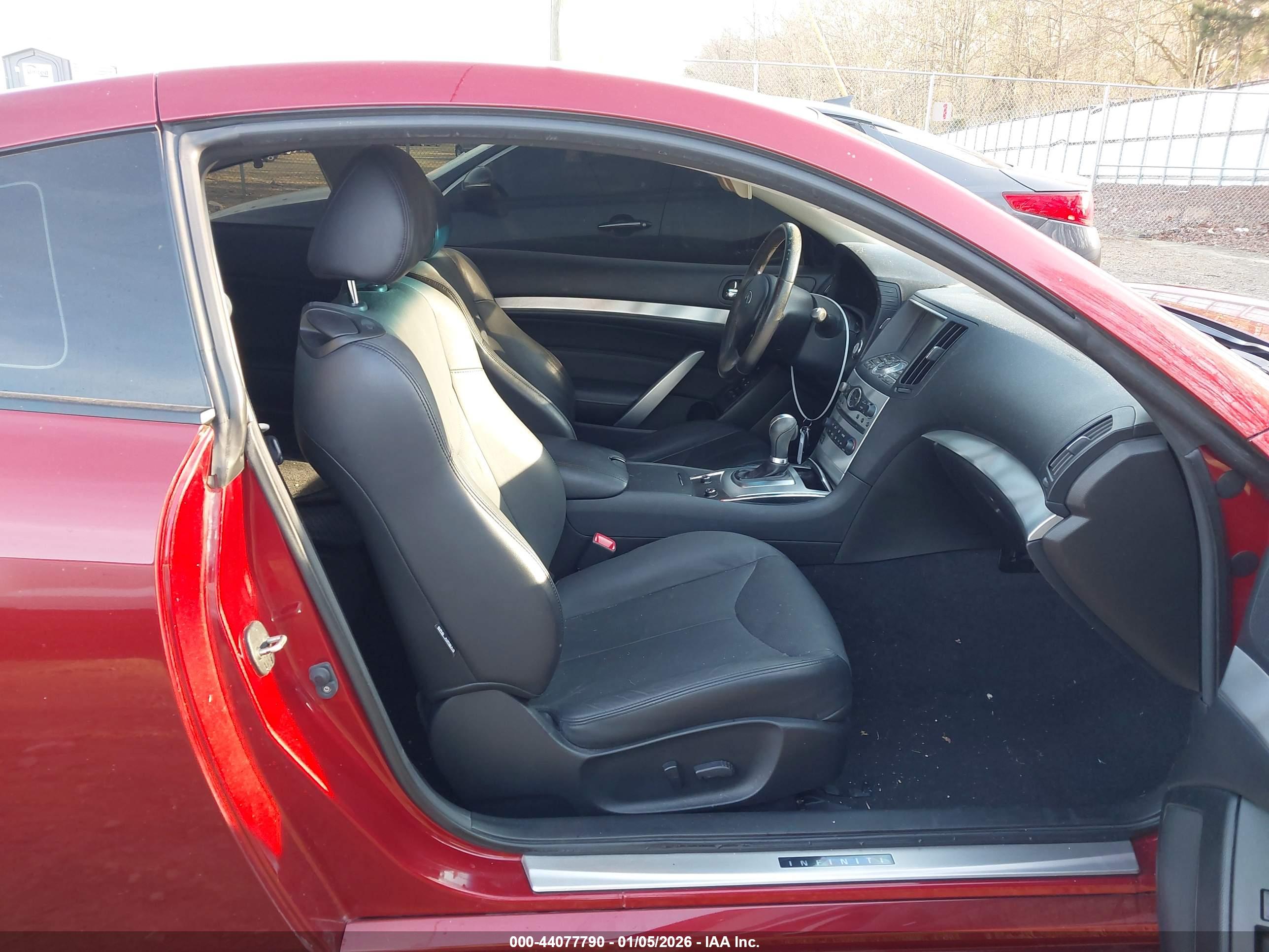 INFINITI Q60 image 5
