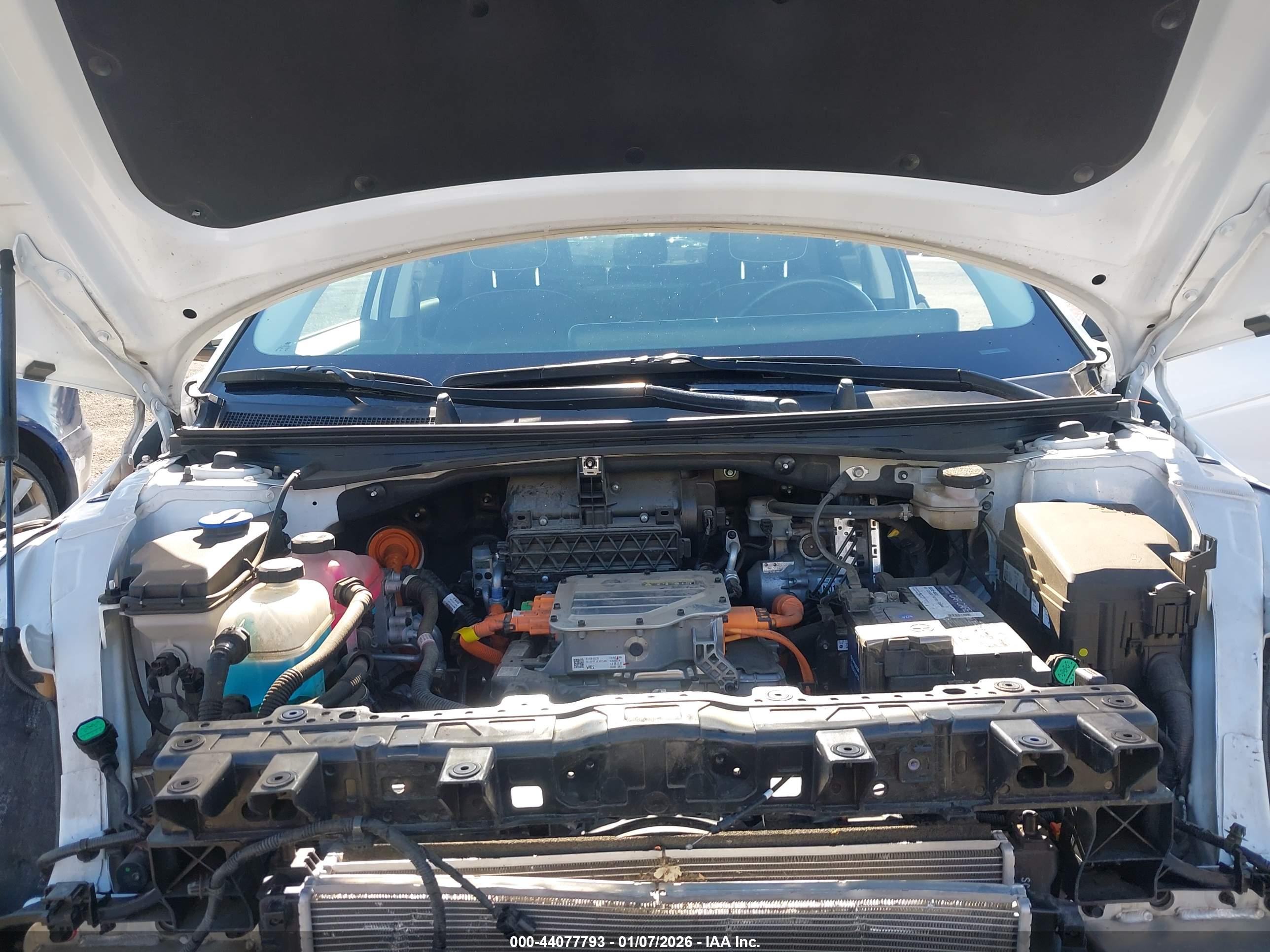 HYUNDAI IONIQ image 10