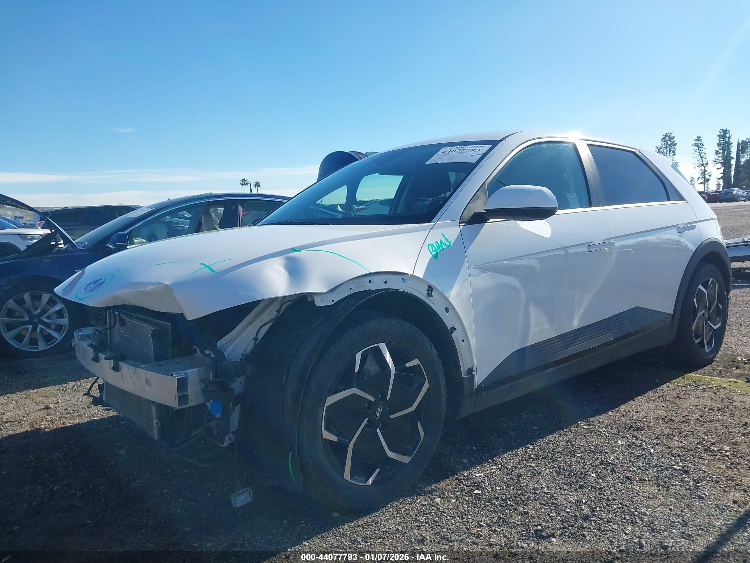 HYUNDAI IONIQ image 2