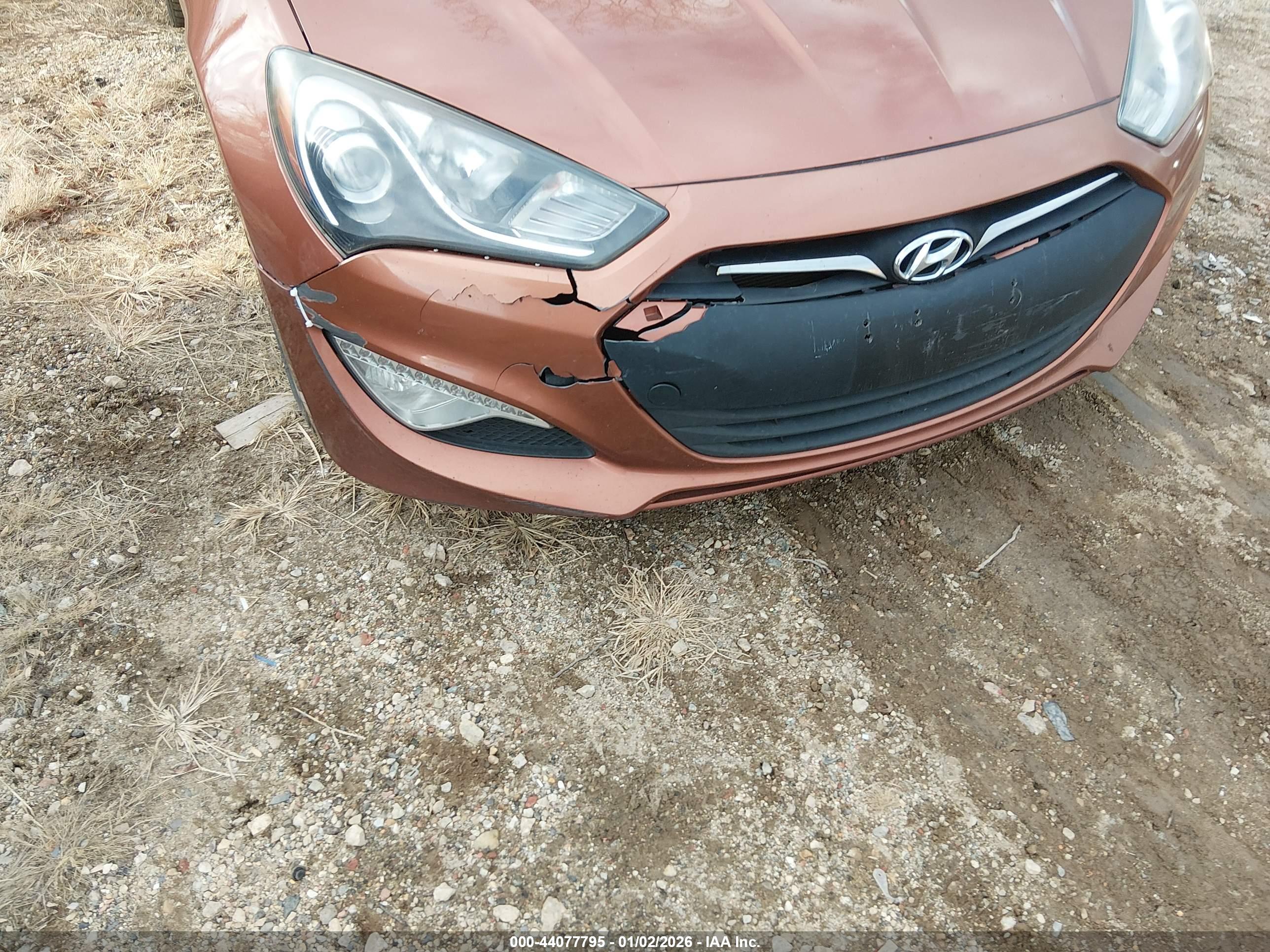 HYUNDAI GENESIS image 6