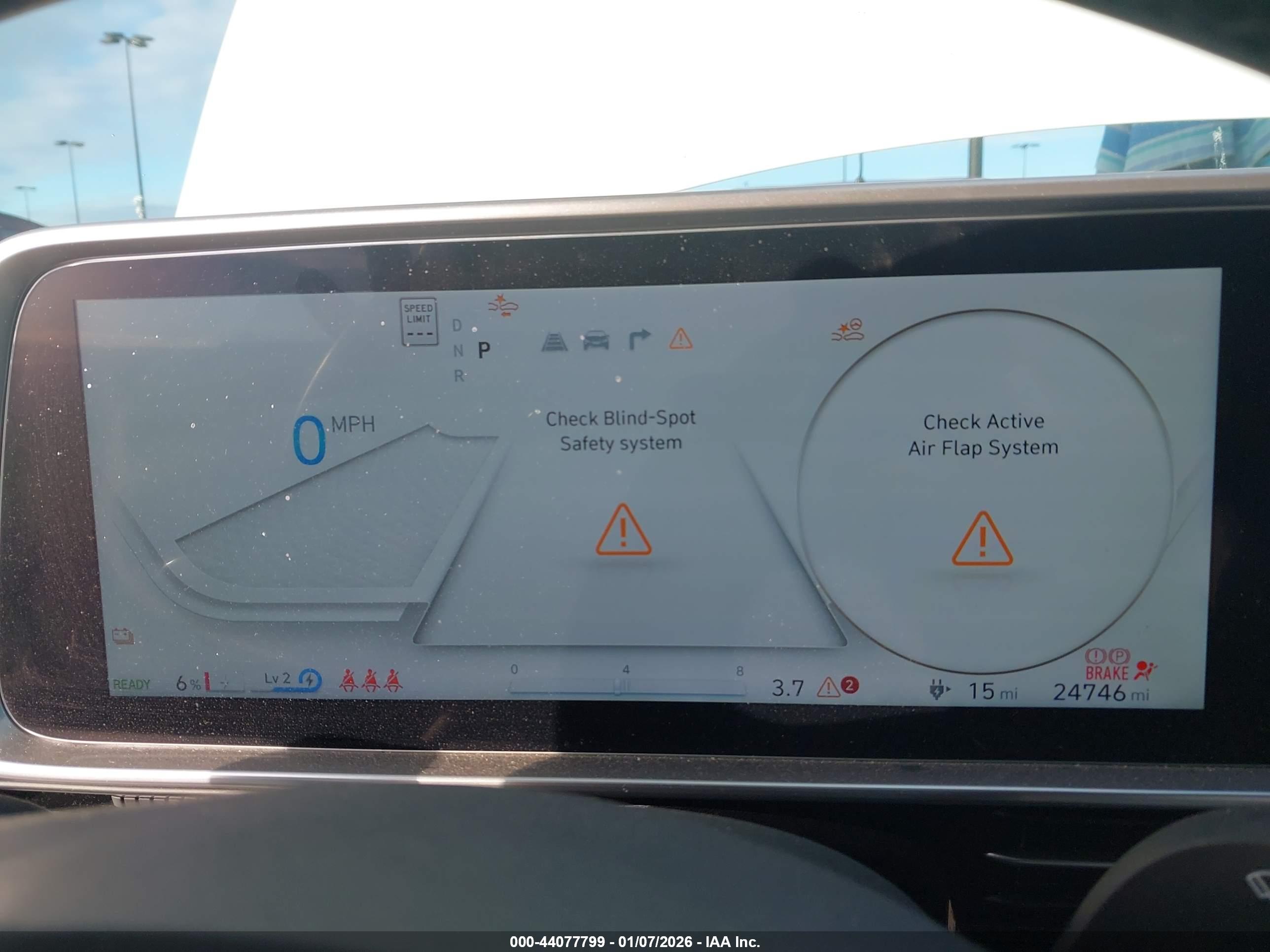 HYUNDAI IONIQ image 7
