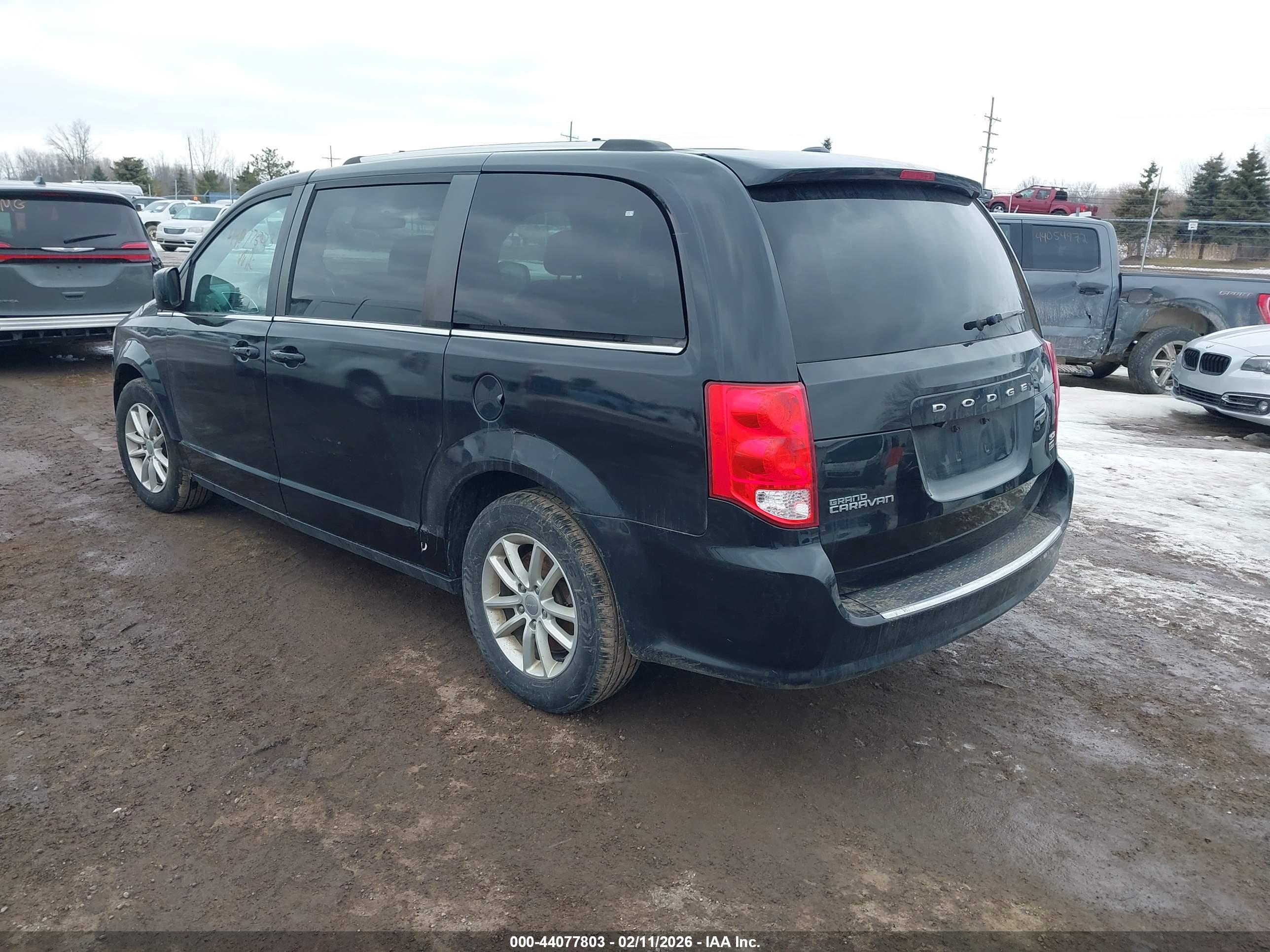 DODGE GRAND image 3