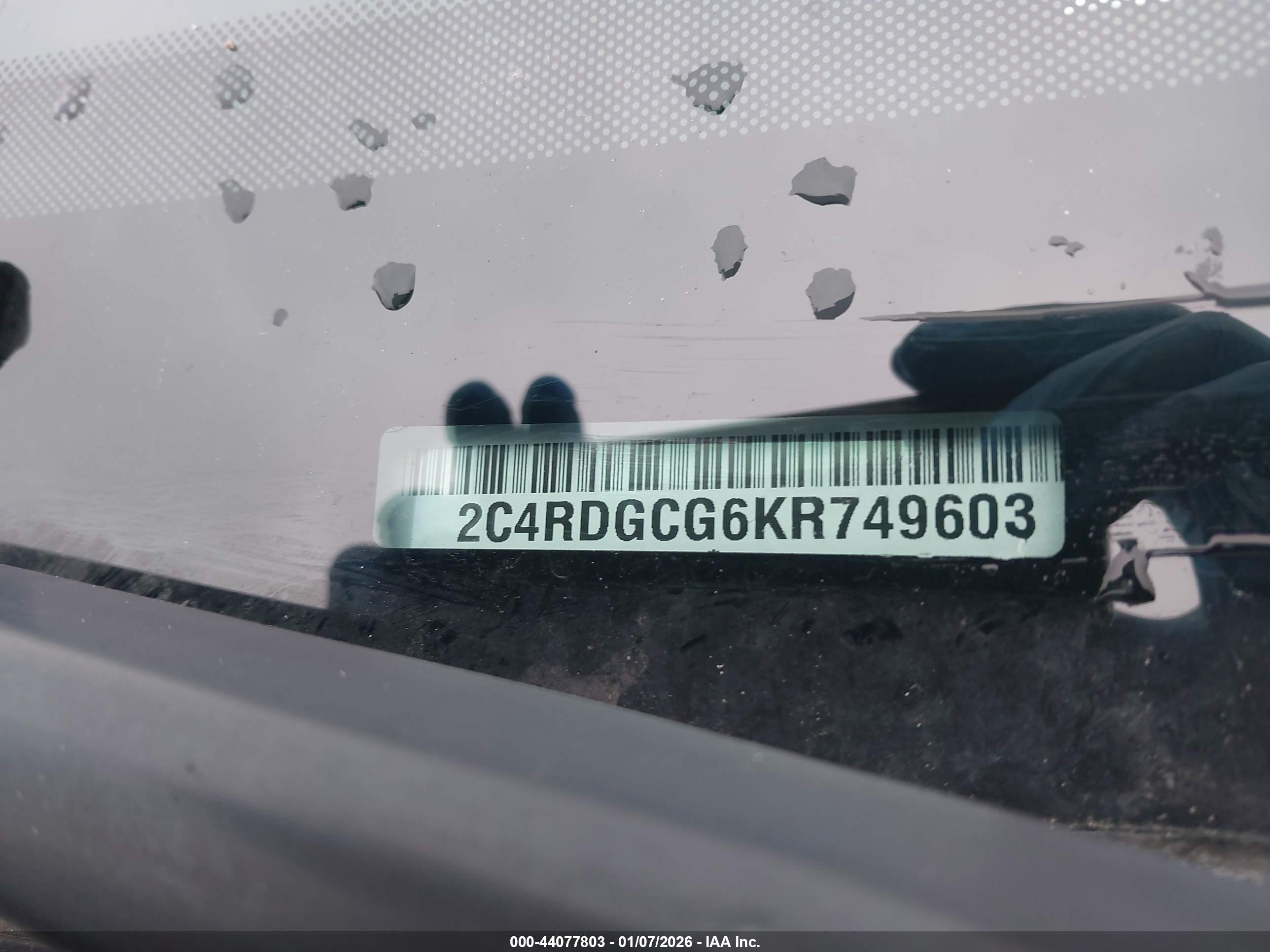DODGE GRAND image 9
