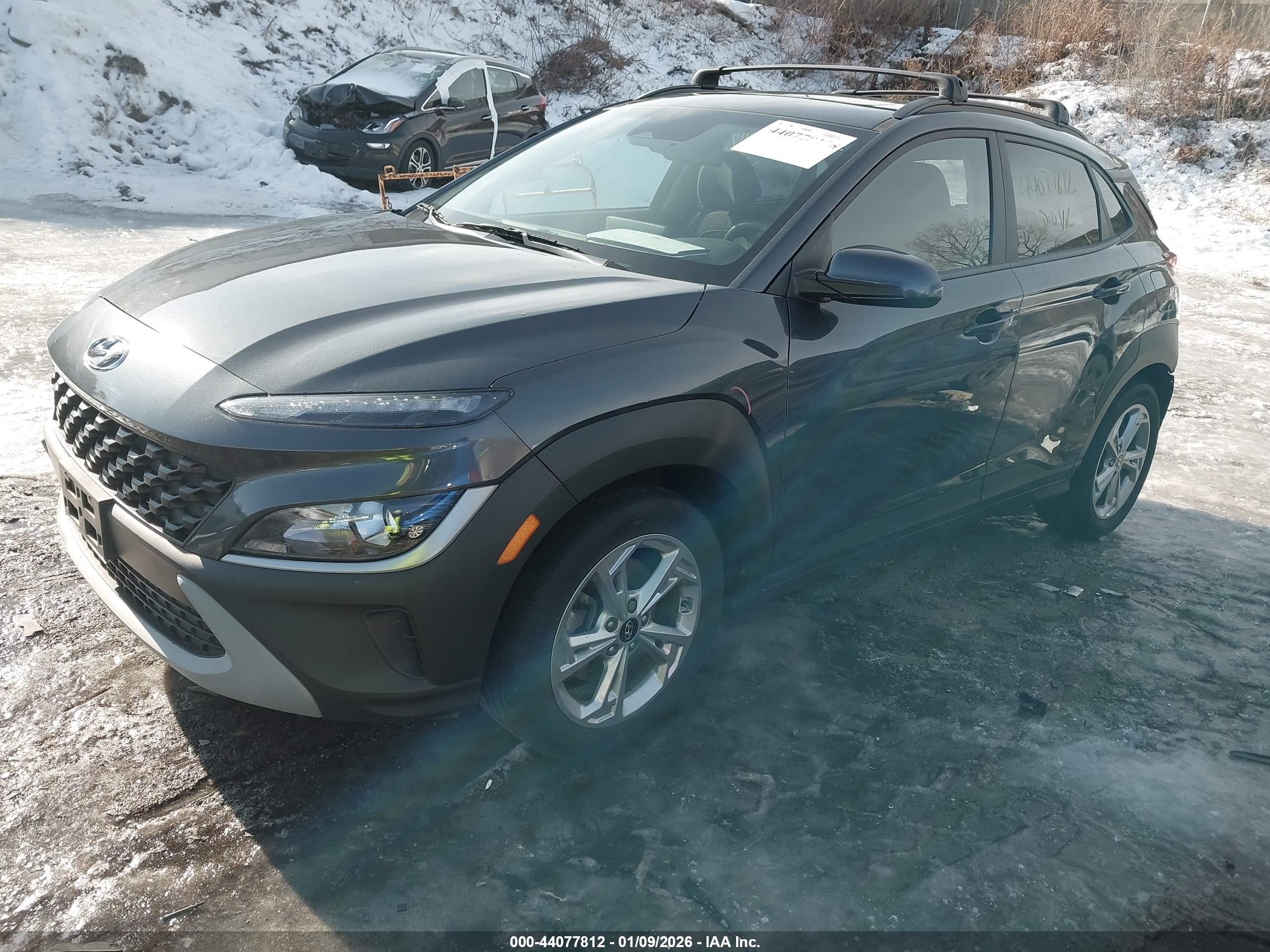 HYUNDAI KONA image 2